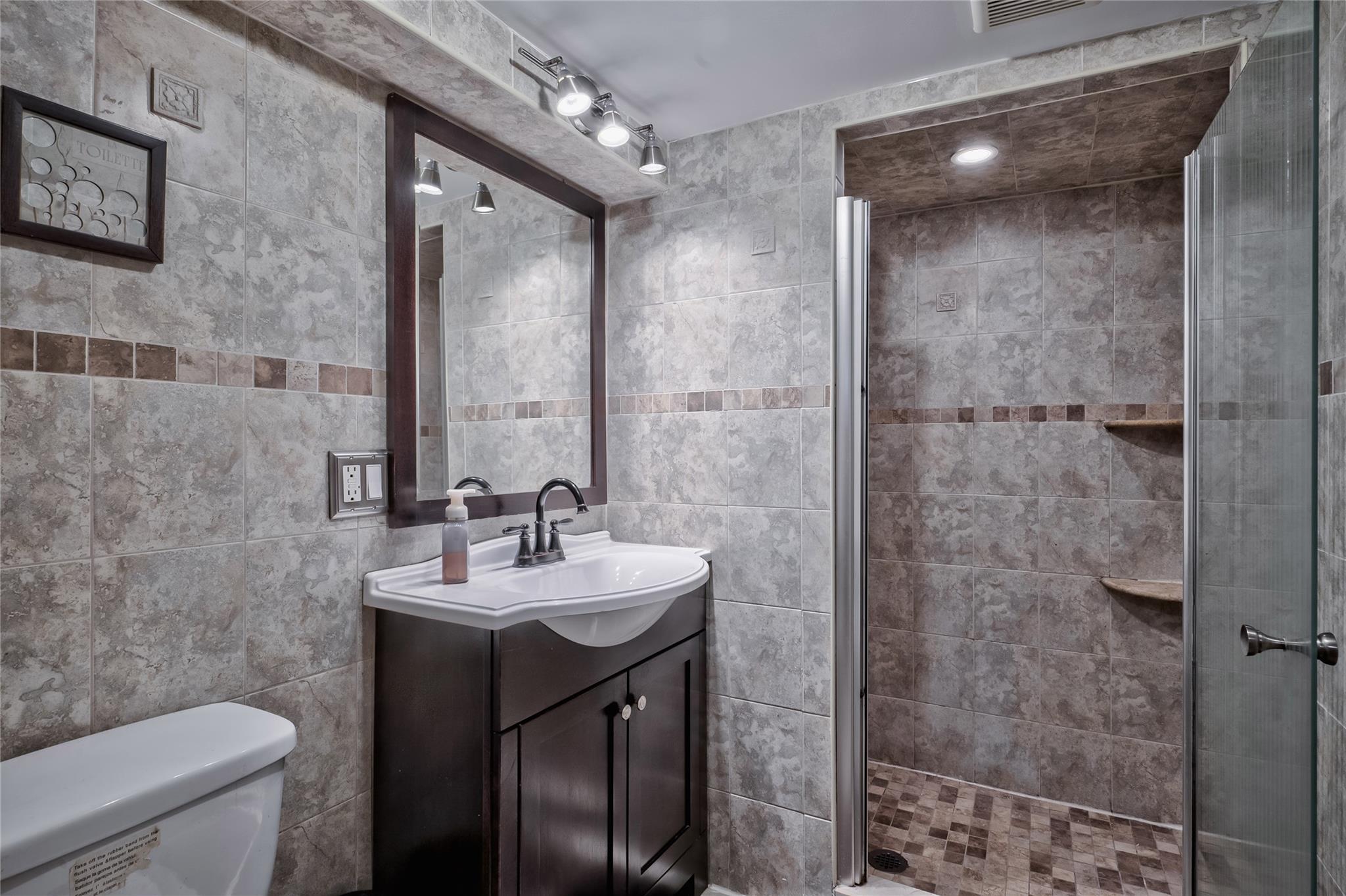 Single Family 79th  Queens, NY 11379, MLS-851552-15