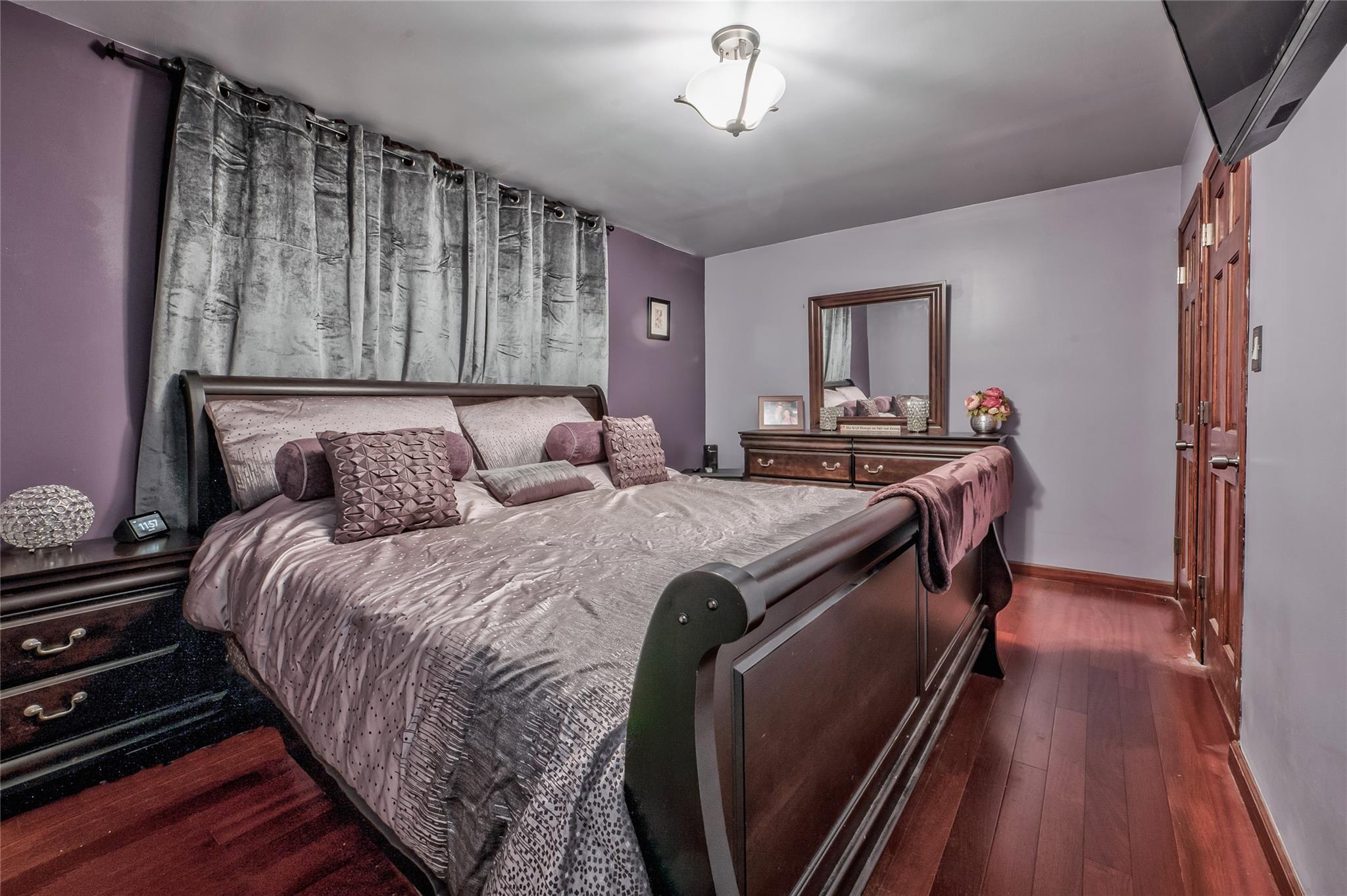 Single Family 79th  Queens, NY 11379, MLS-851552-17