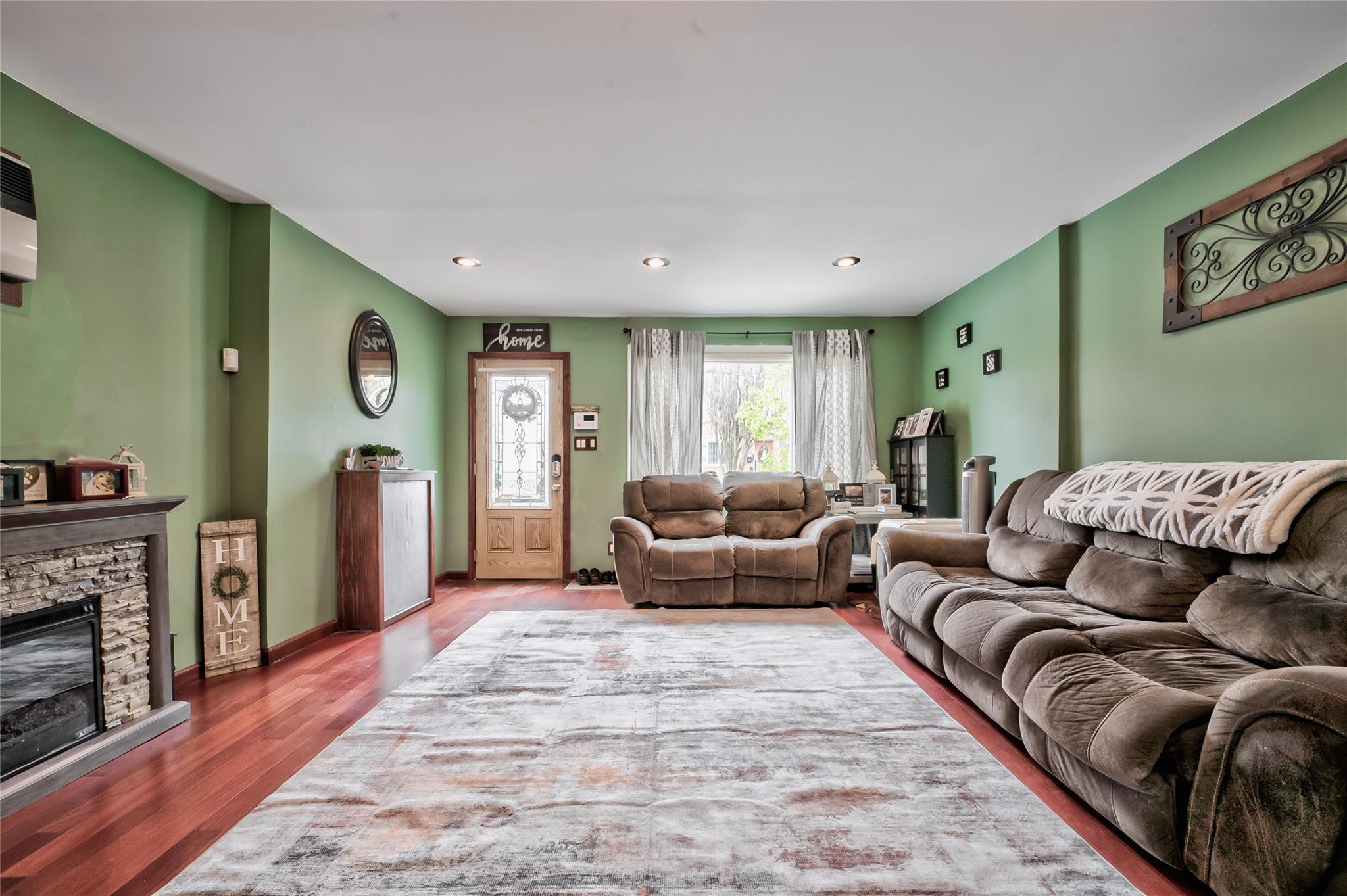 Single Family 79th  Queens, NY 11379, MLS-851552-5