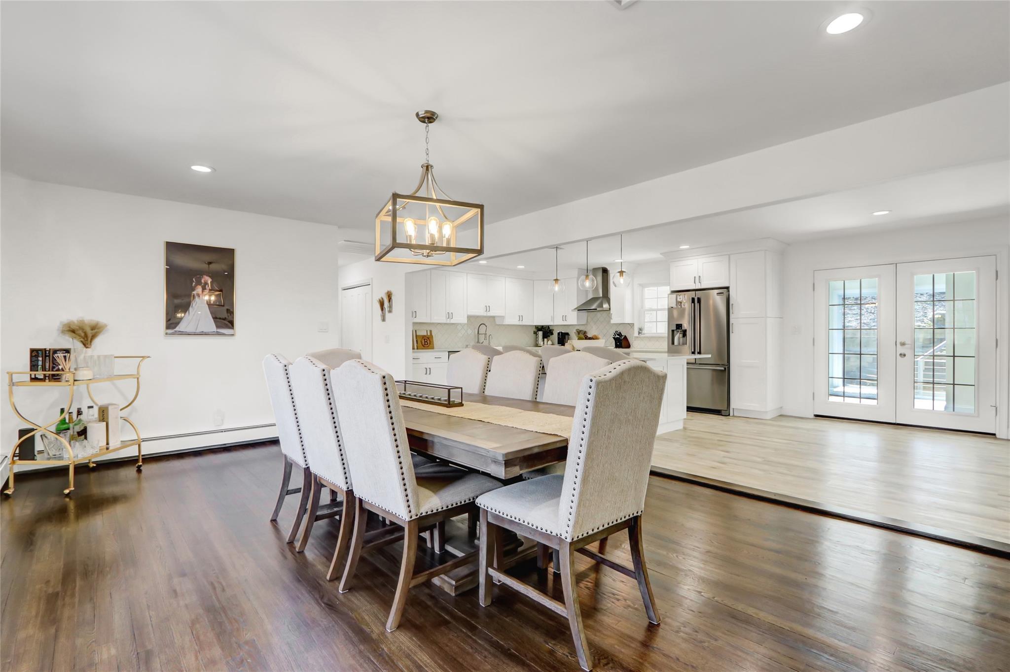 Single Family Bread And Cheese Hollow  Suffolk County, NY 11768, MLS-851570-10