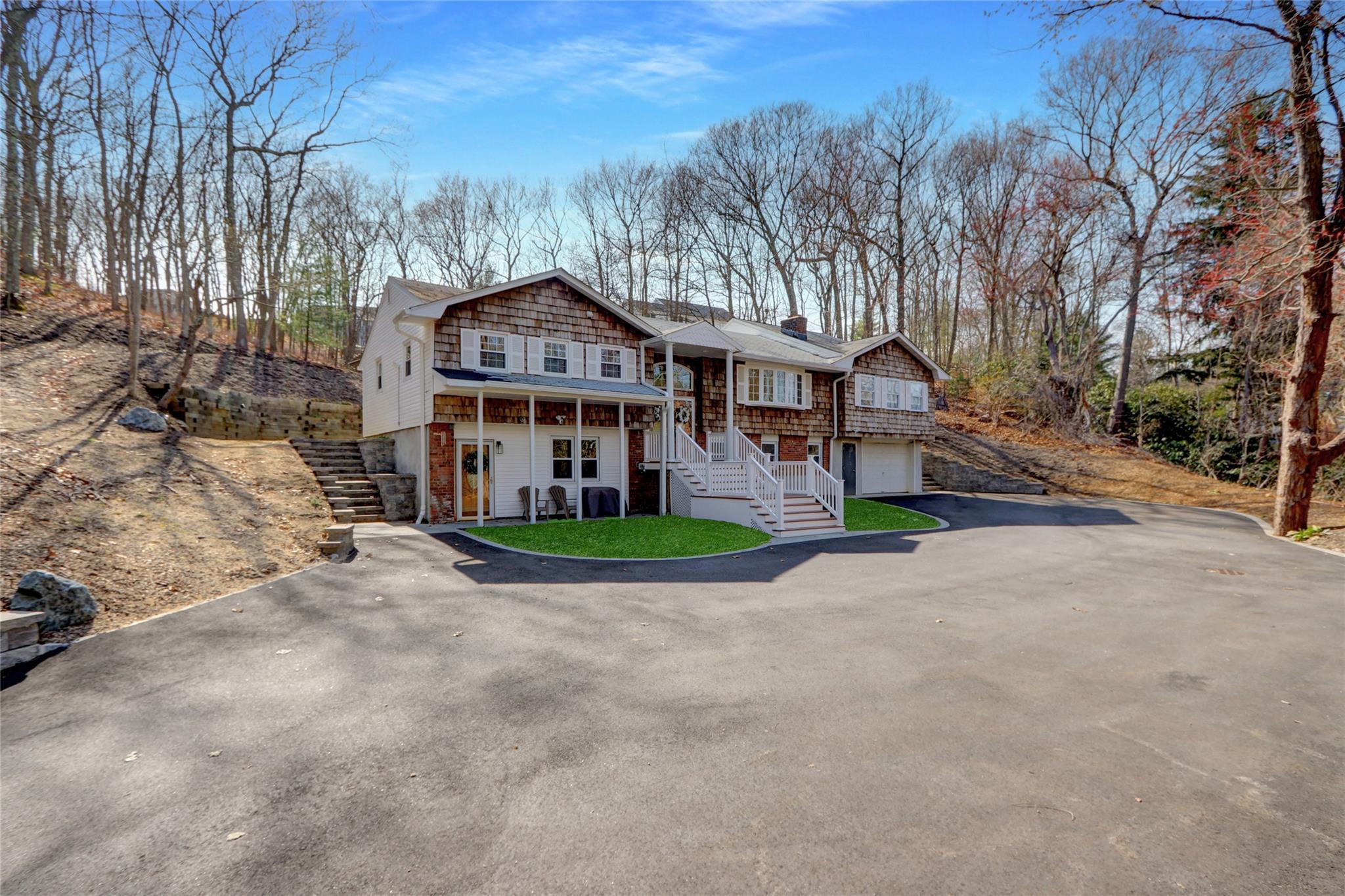 Single Family Bread And Cheese Hollow  Suffolk County, NY 11768, MLS-851570-2