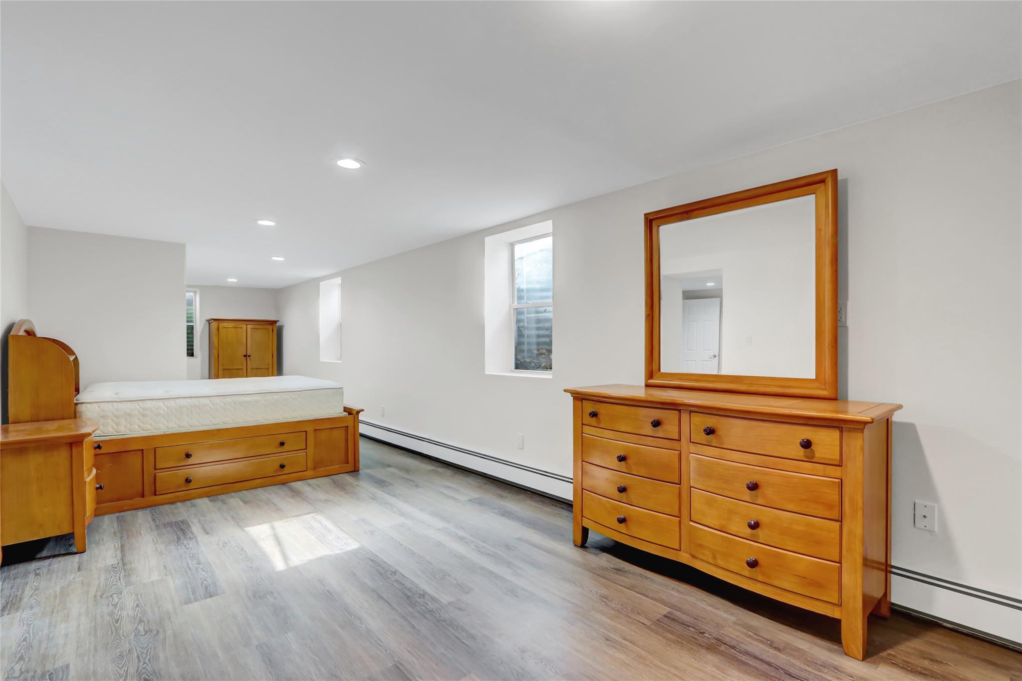Single Family Bread And Cheese Hollow  Suffolk County, NY 11768, MLS-851570-27