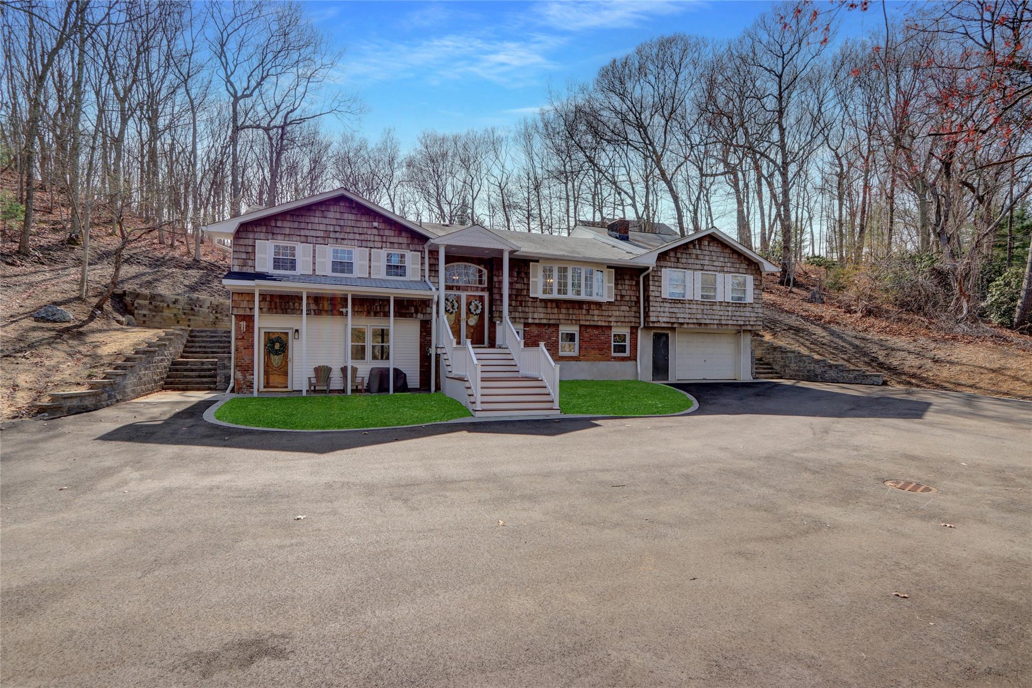 Single Family Bread And Cheese Hollow  Suffolk County, NY 11768, MLS-851570-3