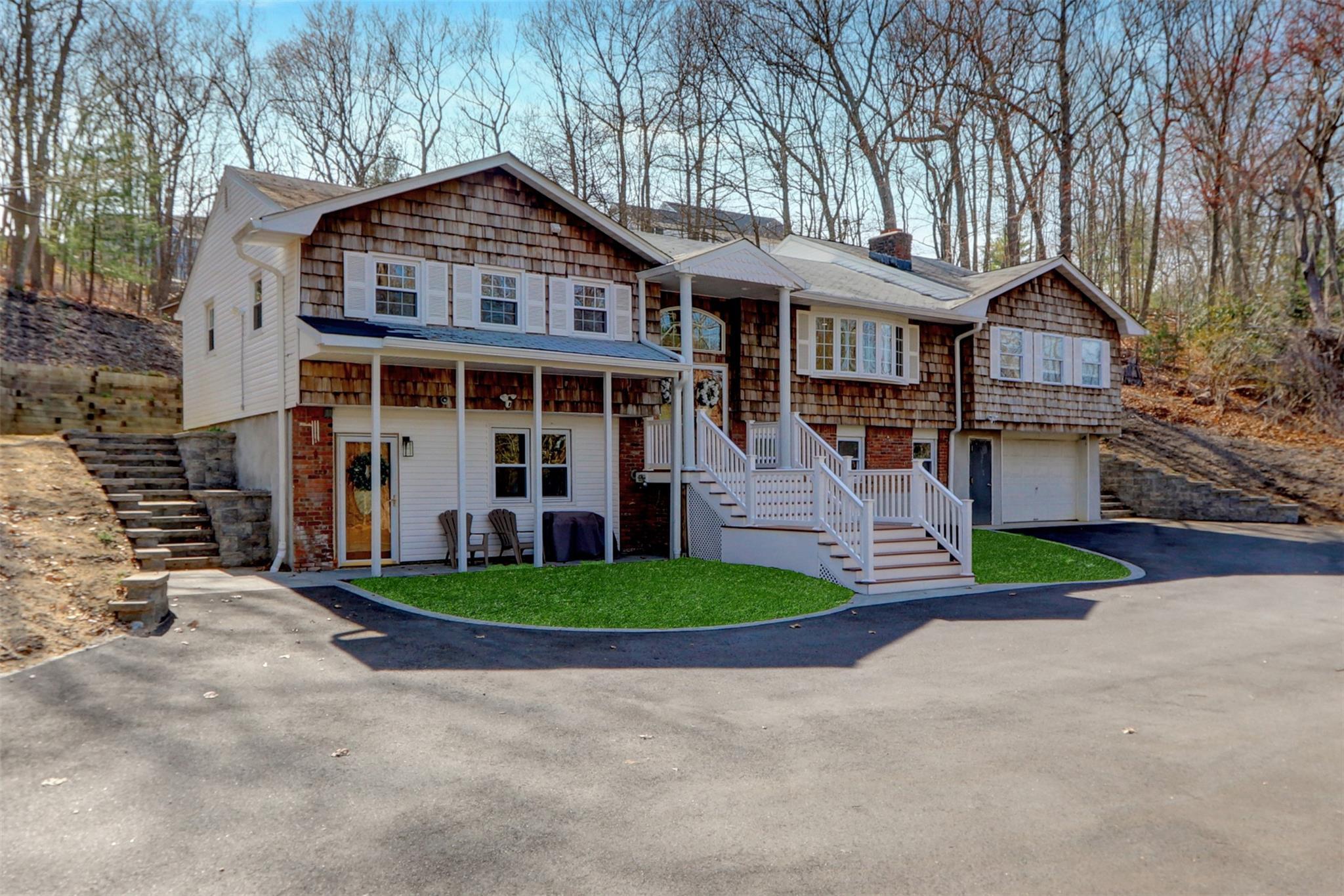 Single Family Bread And Cheese Hollow  Suffolk County, NY 11768, MLS-851570-4