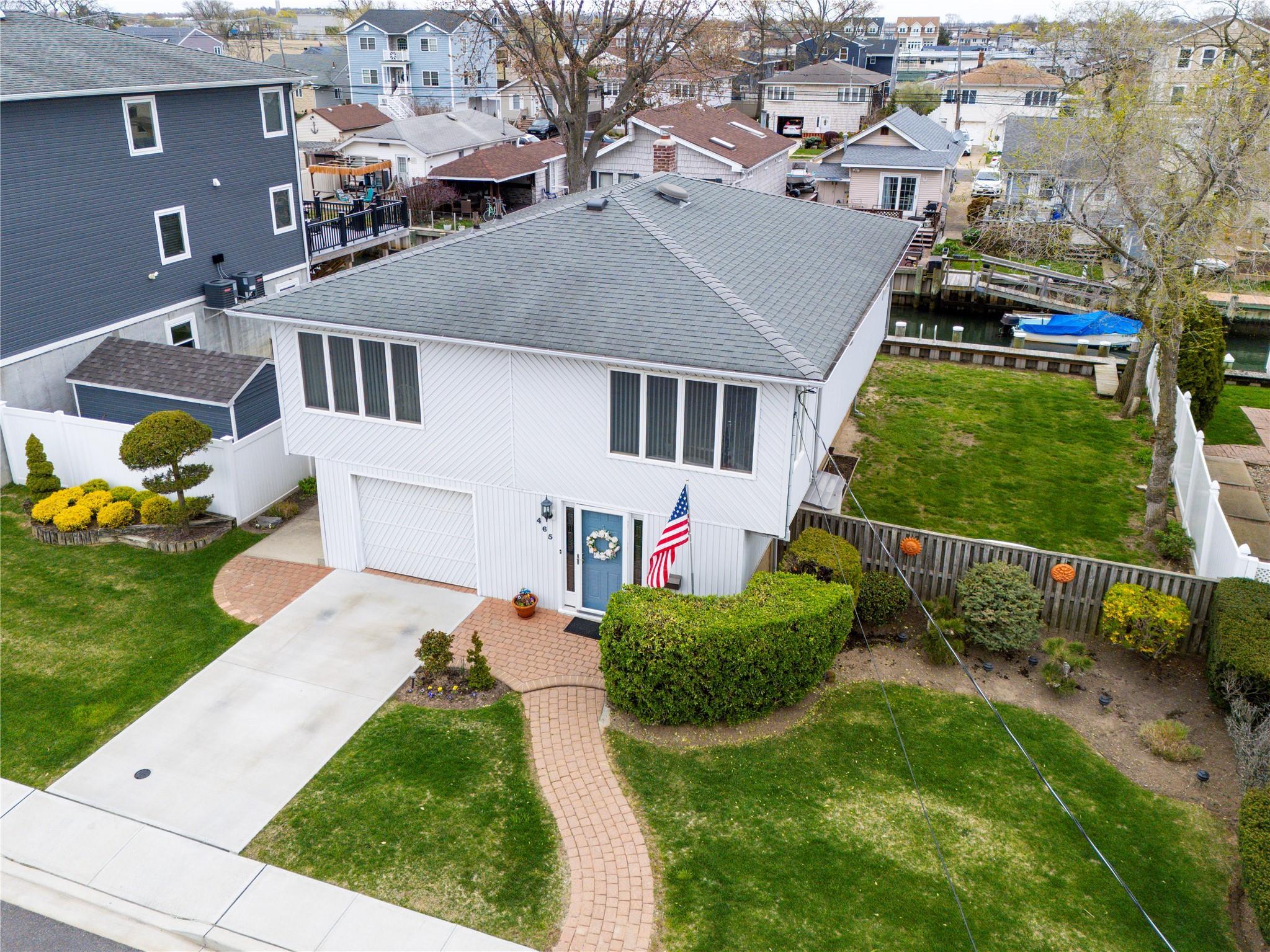 Single Family Nassau  Nassau County, NY 11520, MLS-851574-32