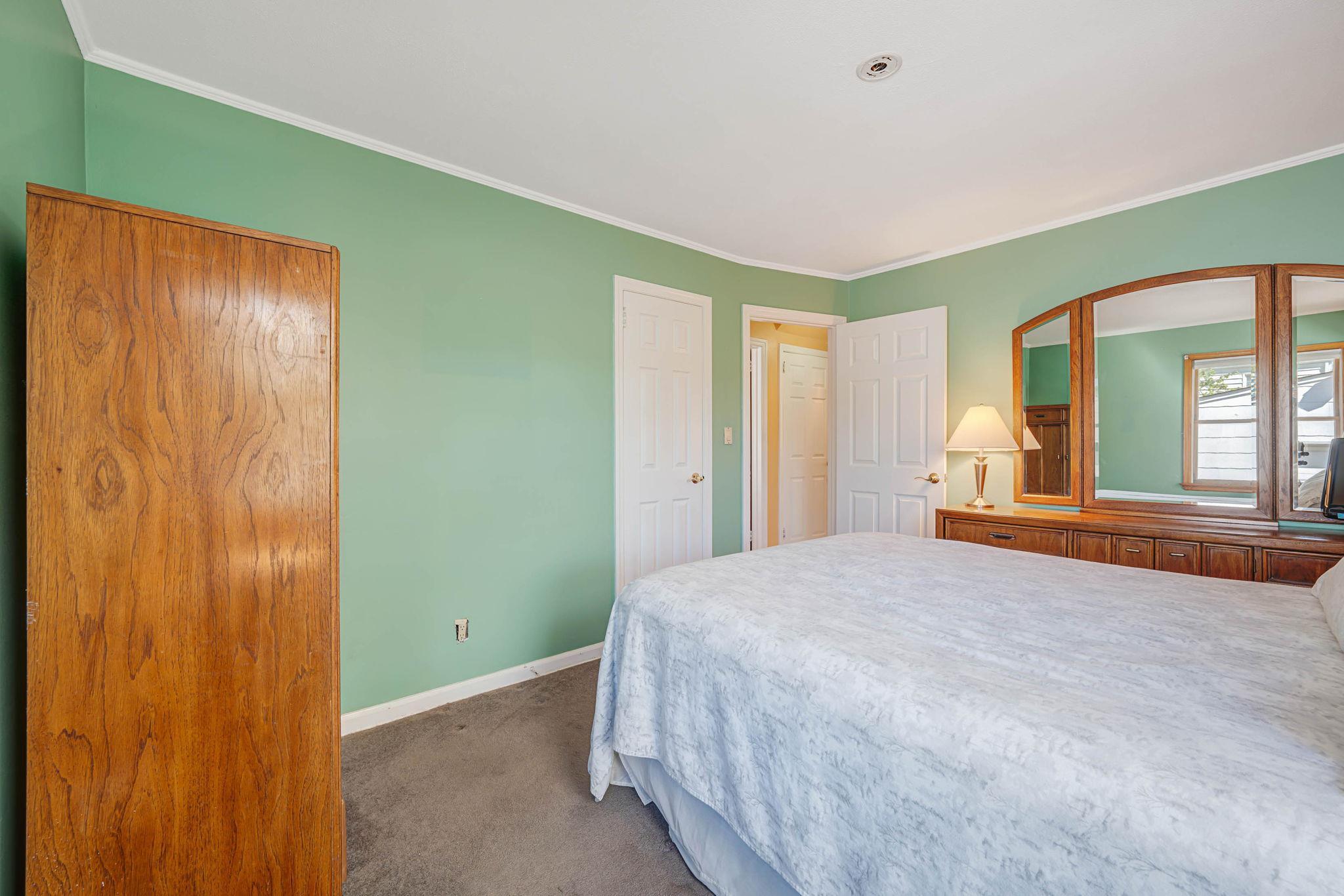 Single Family 6th  Nassau County, NY 11040, MLS-851582-7