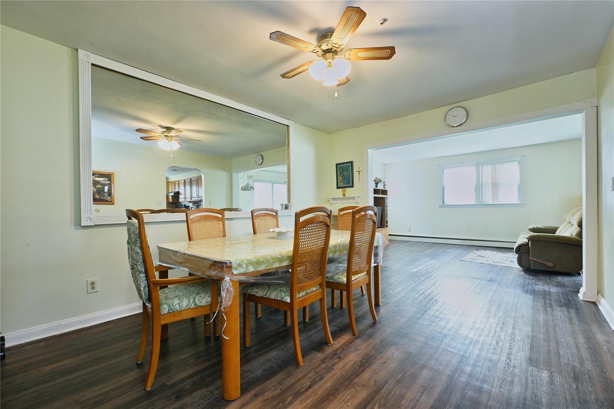 Single Family Jedwood  Nassau County, NY 11581, MLS-851584-10