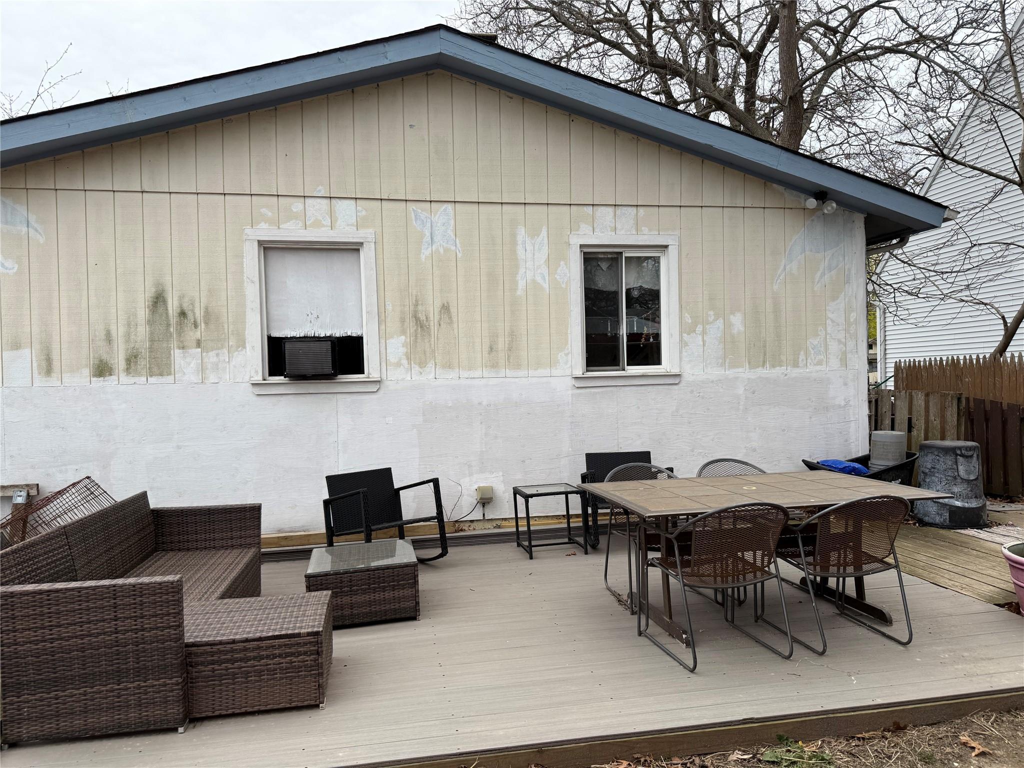Single Family Montgomery  Suffolk County, NY 11950, MLS-851597-13
