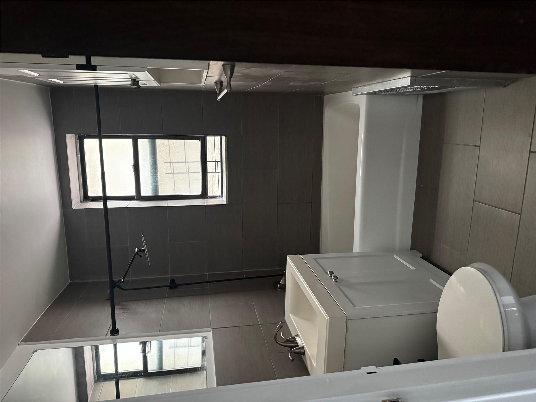 Apartment Longfellow 2e  Bronx, NY 10474, MLS-851599-3