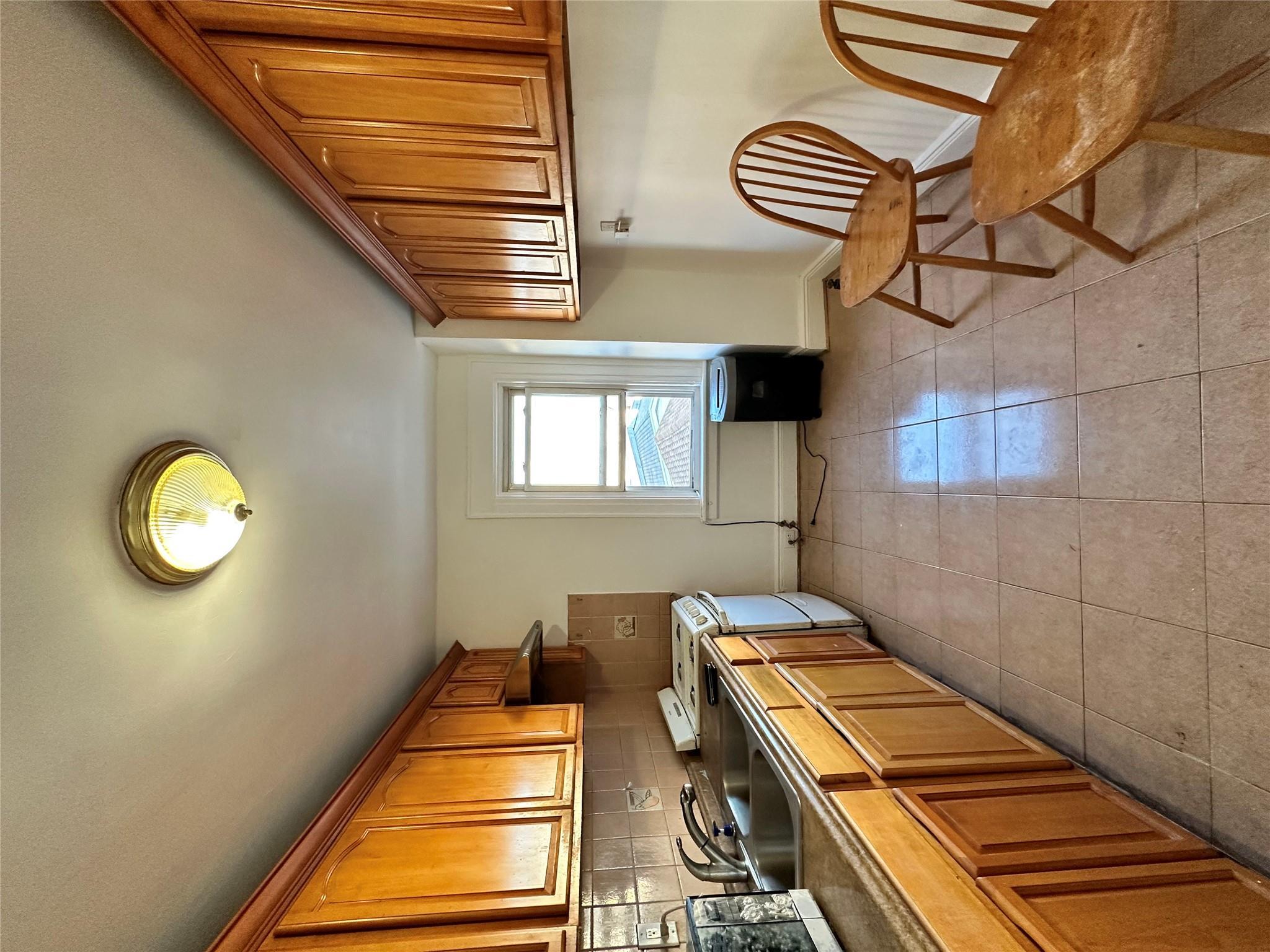 Single Family 186th  Queens, NY 11423, MLS-851607-3