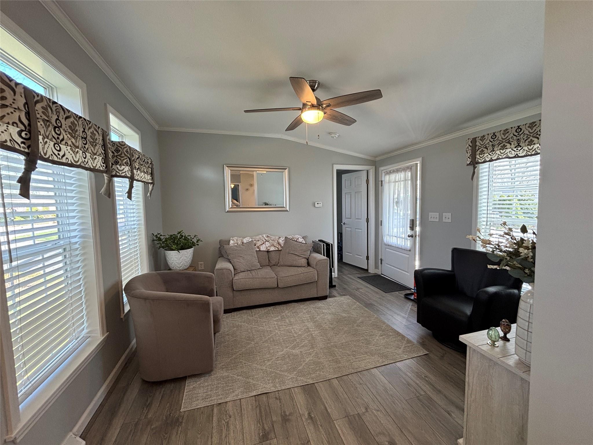 Single Family Old Country  Suffolk County, NY 11901, MLS-851625-11