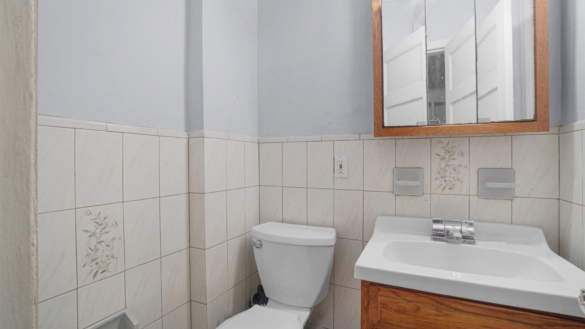 Single Family Blair  Bronx, NY 10465, MLS-851635-14