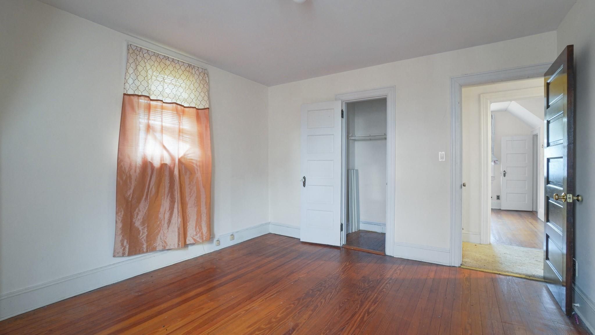 Single Family Blair  Bronx, NY 10465, MLS-851635-24