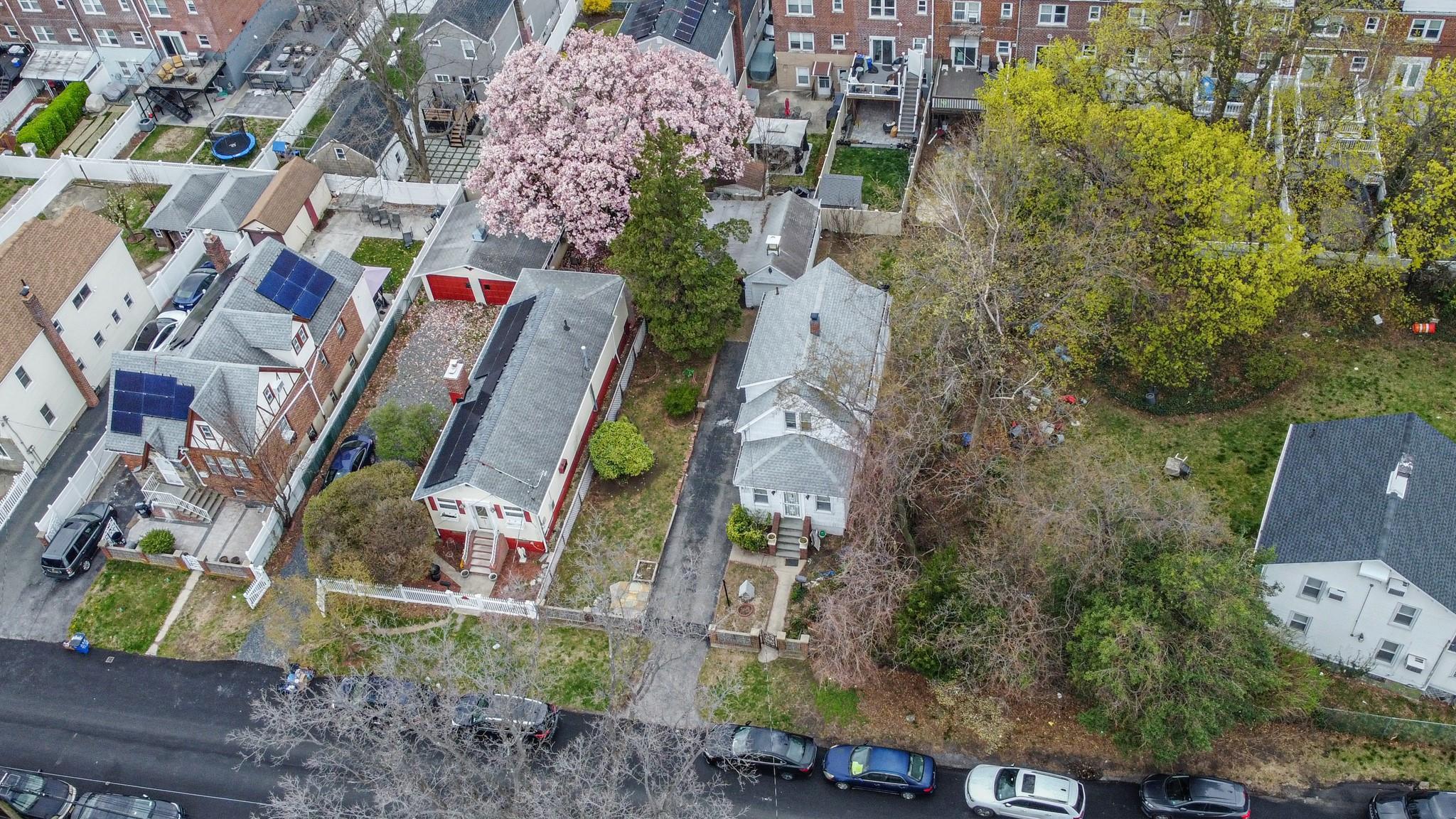 Single Family Blair  Bronx, NY 10465, MLS-851635-33
