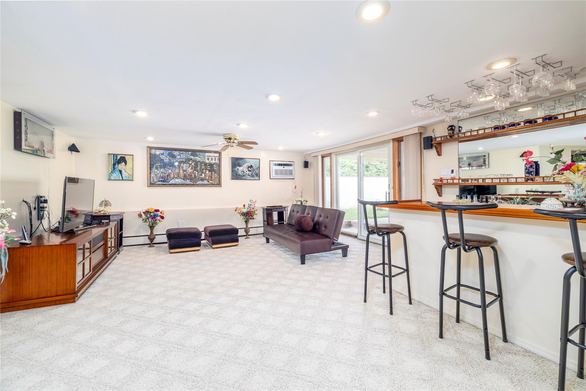 Single Family Green  Nassau County, NY 11510, MLS-851640-24