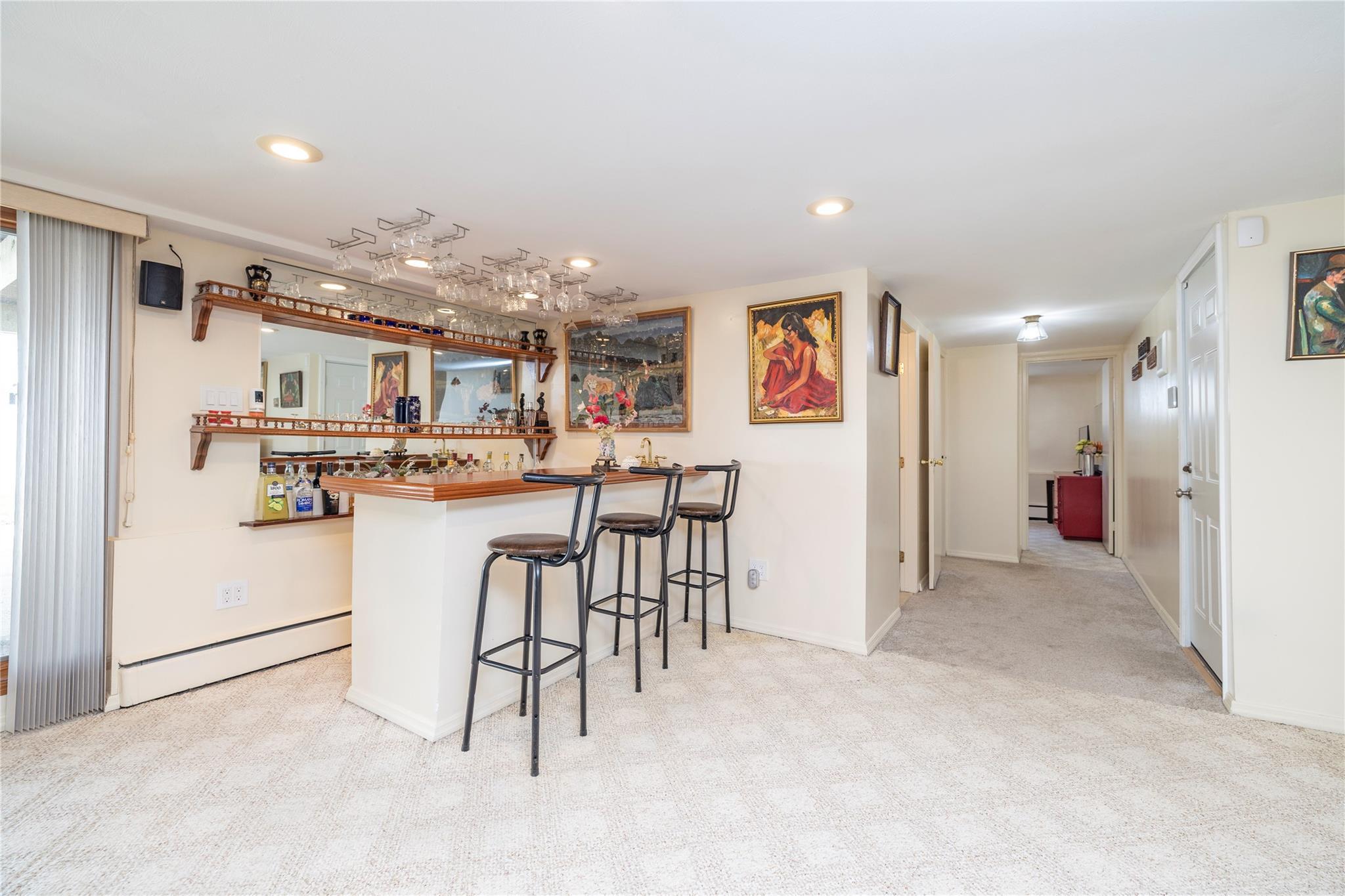 Single Family Green  Nassau County, NY 11510, MLS-851640-25