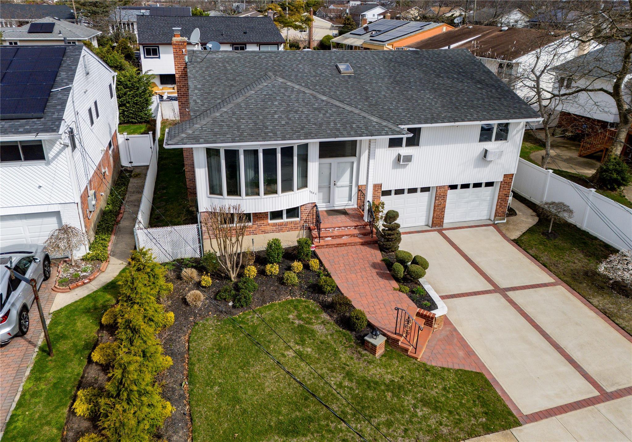 Single Family Green  Nassau County, NY 11510, MLS-851640-32