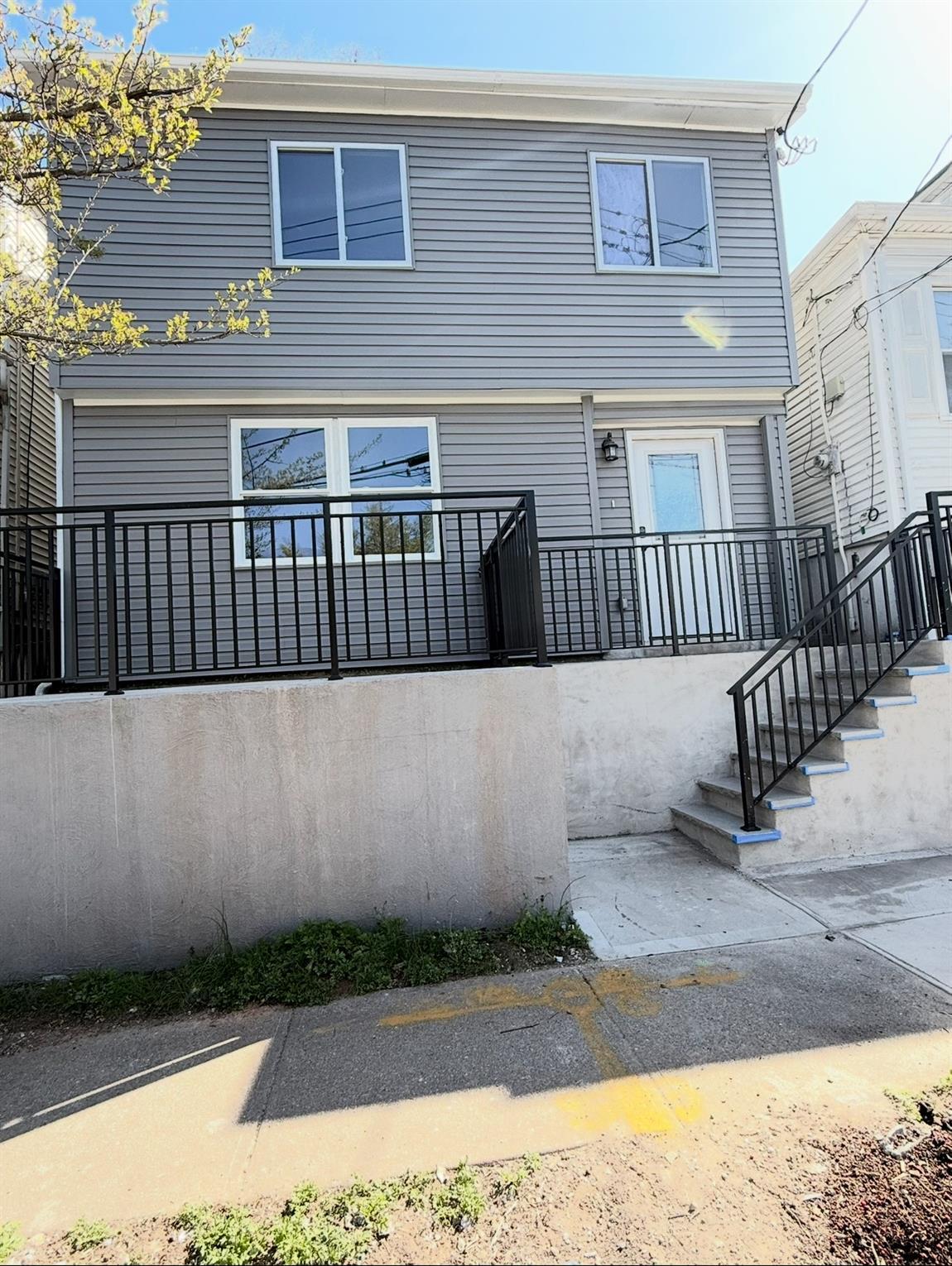 Single Family Osgood  Staten Island, NY 10304, MLS-851651-2