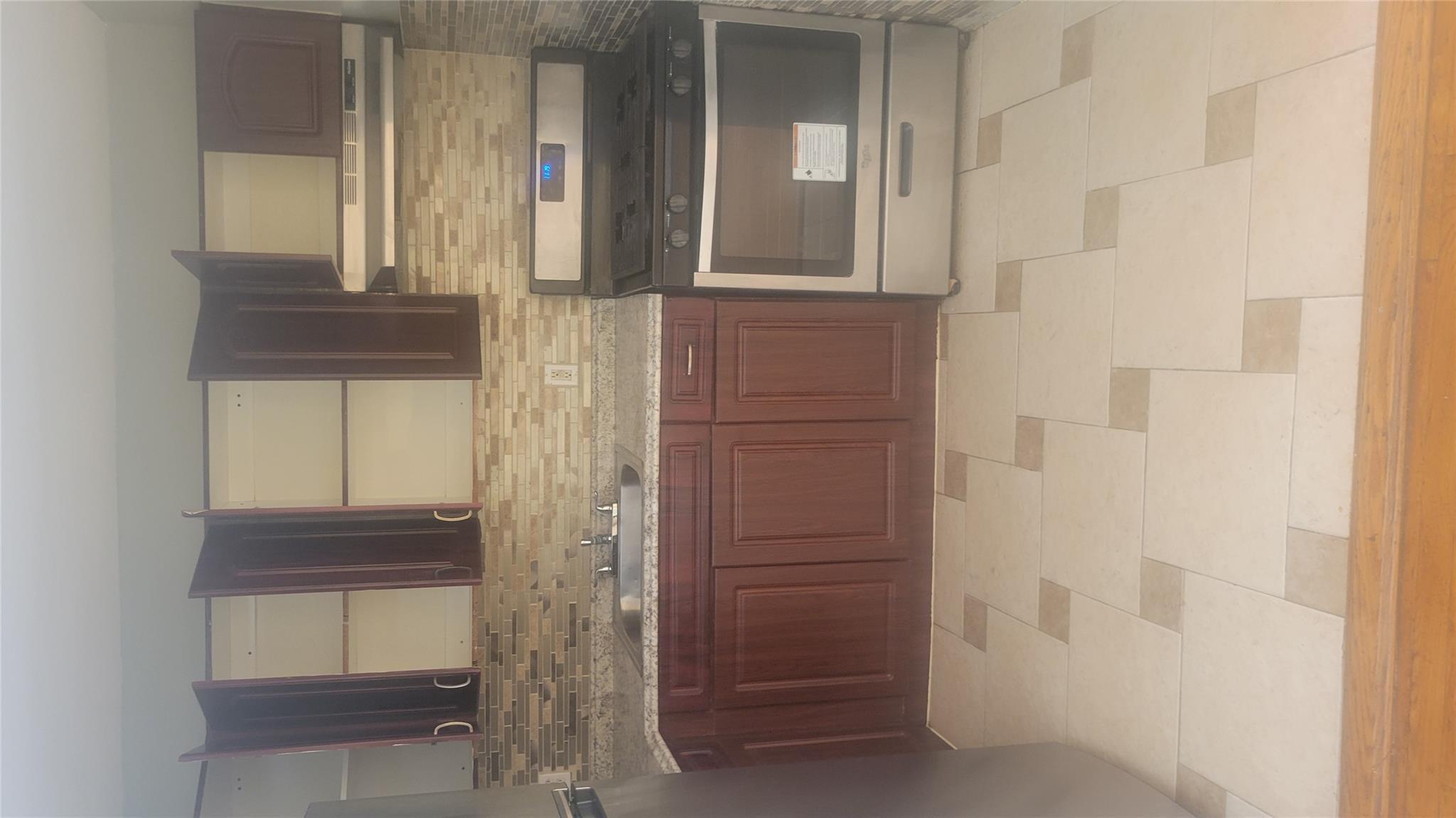 Apartment Herzl  Brooklyn, NY 11212, MLS-851668-10