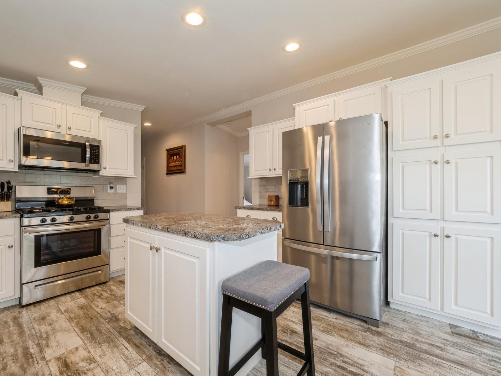 Single Family Orlando  Dutchess County, NY 12603, MLS-851679-24