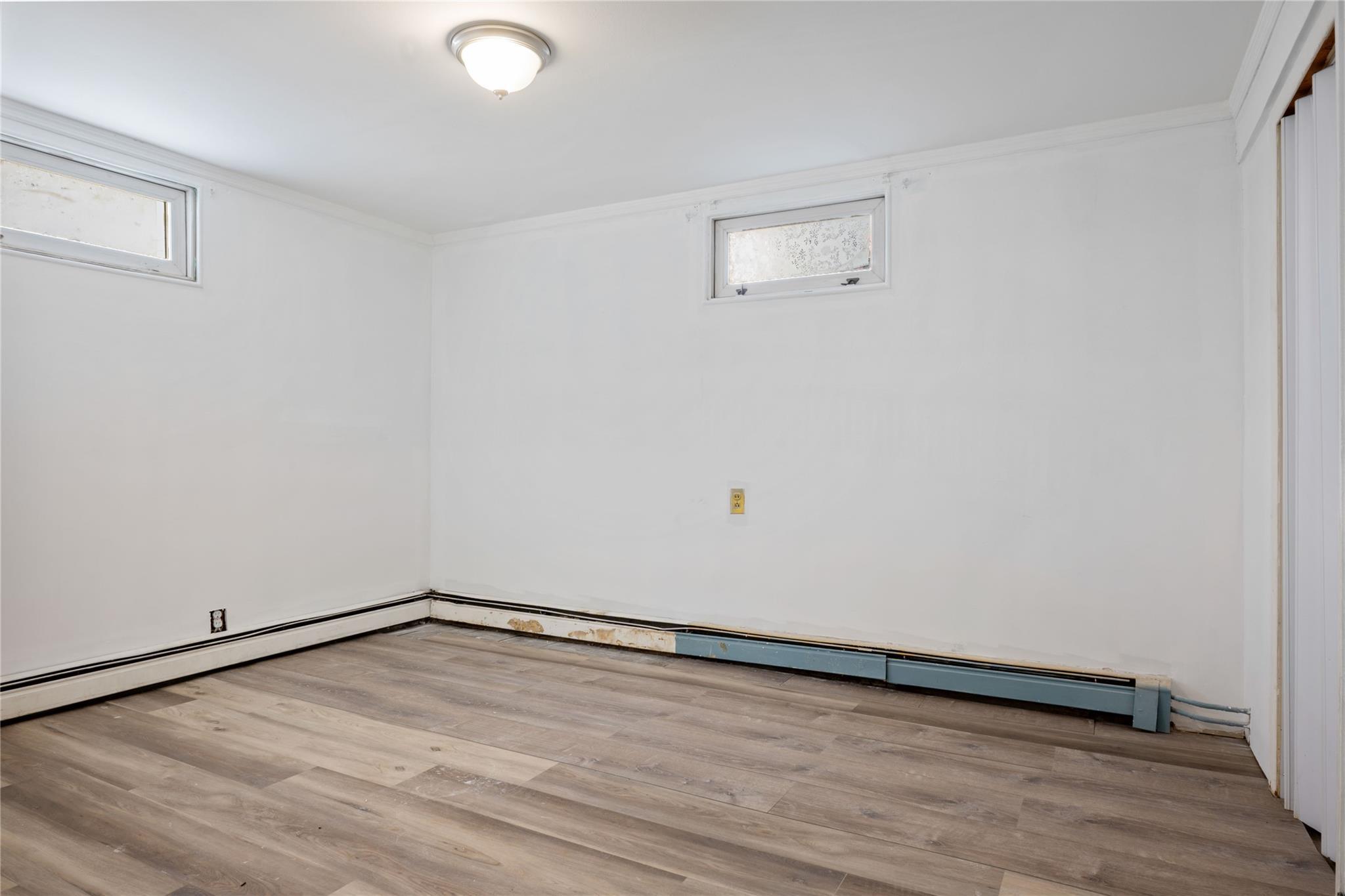 Single Family 188th  Queens, NY 11366, MLS-851686-25