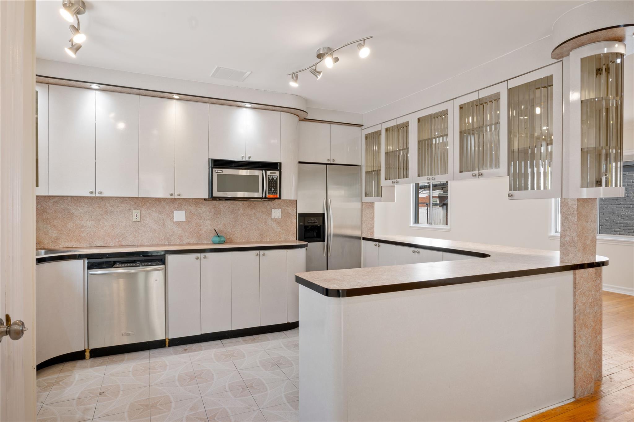 Single Family 188th  Queens, NY 11366, MLS-851686-8