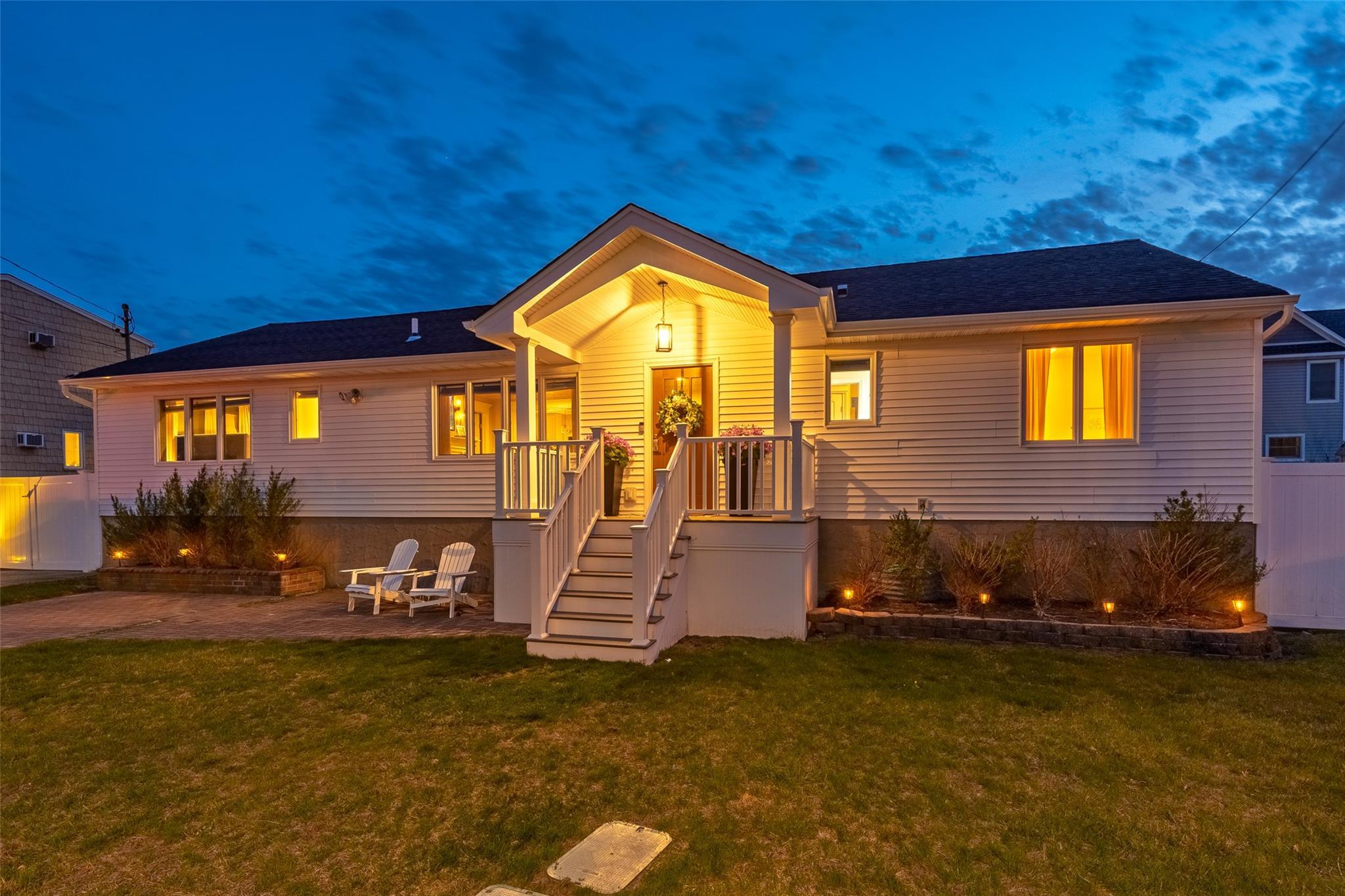 Single Family Yacht Club  Suffolk County, NY 11702, MLS-851700-2