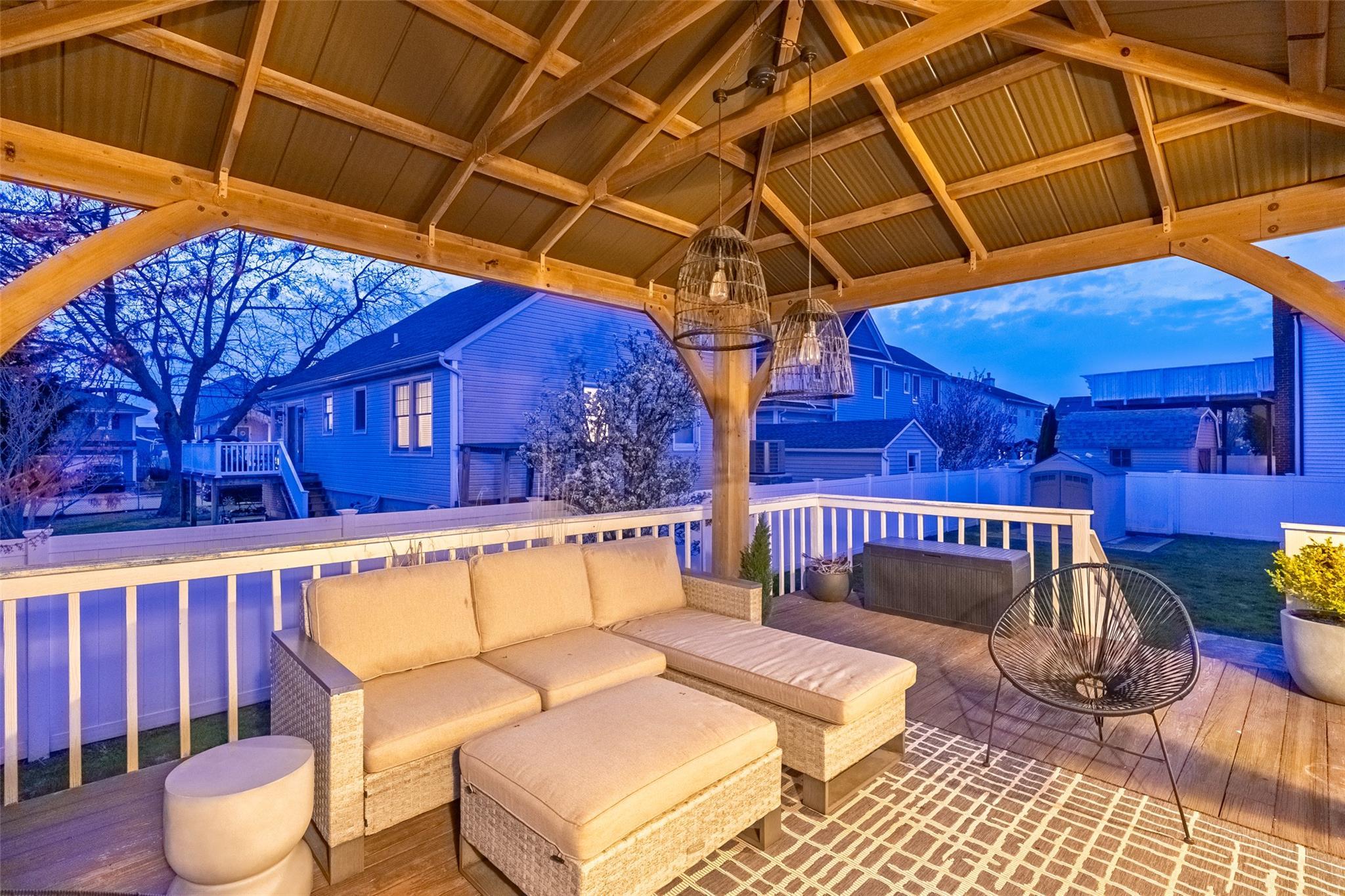 Single Family Yacht Club  Suffolk County, NY 11702, MLS-851700-4