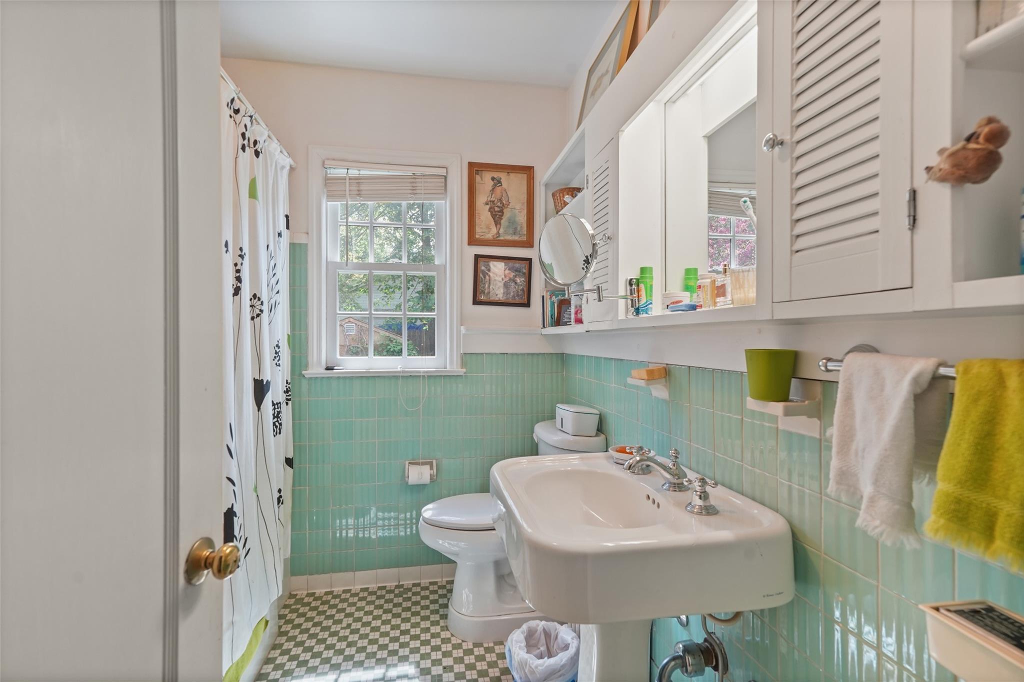 Single Family Orchard  Westchester County, NY 10536, MLS-851716-10