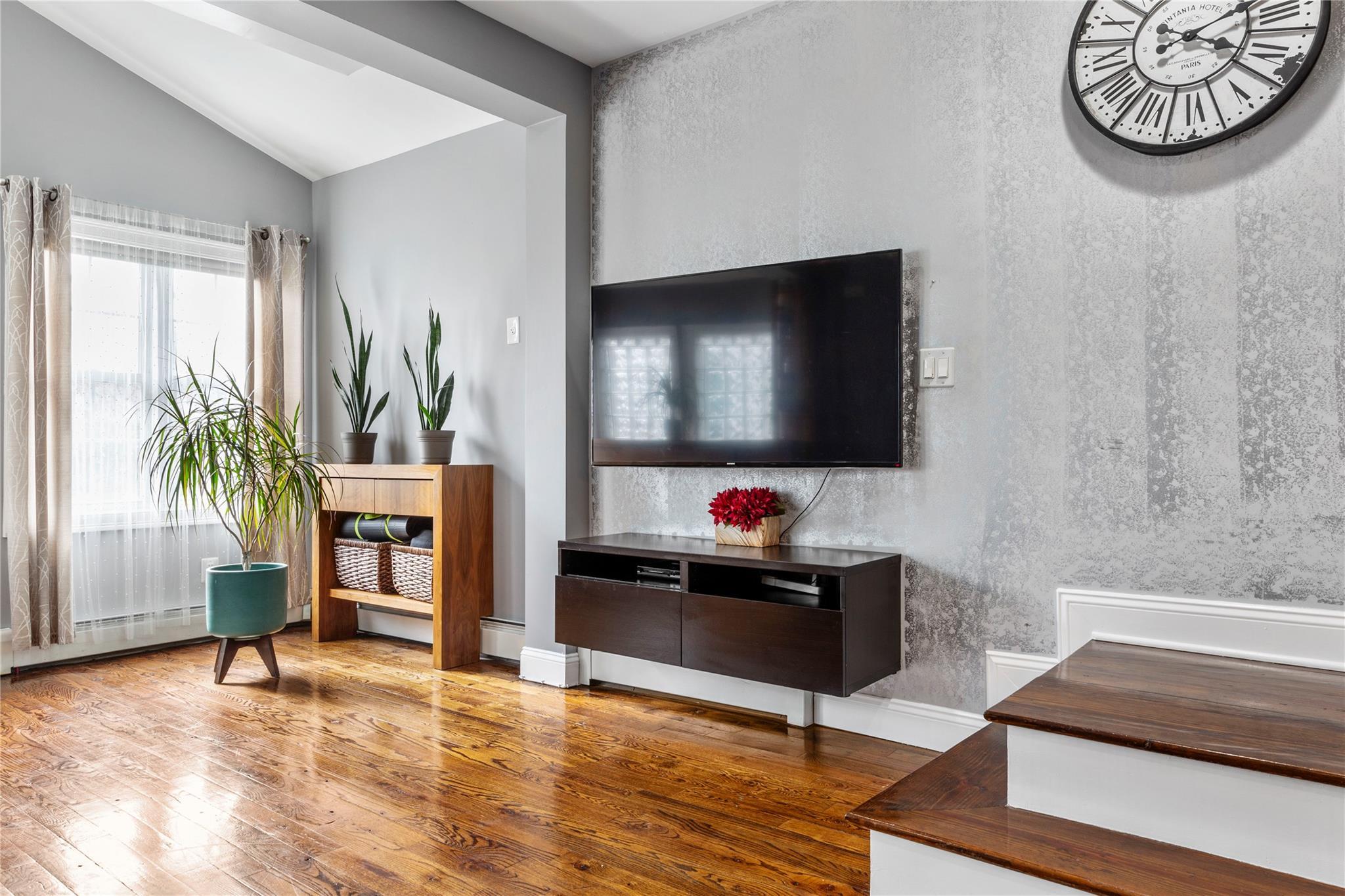 Single Family 178th  Queens, NY 11433, MLS-851717-10