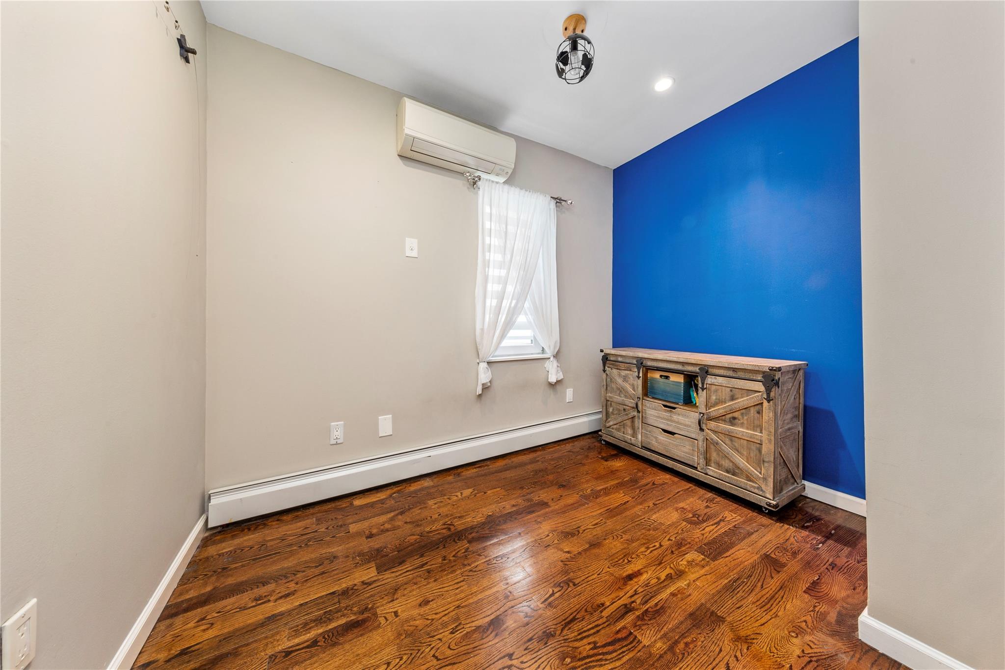 Single Family 178th  Queens, NY 11433, MLS-851717-13