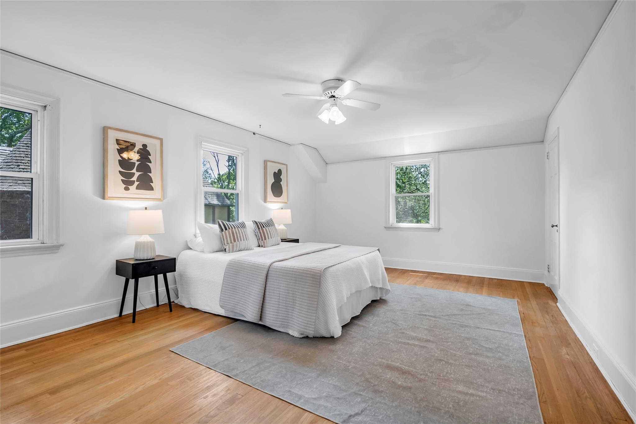 Single Family Chelsea  Nassau County, NY 11050, MLS-851734-15