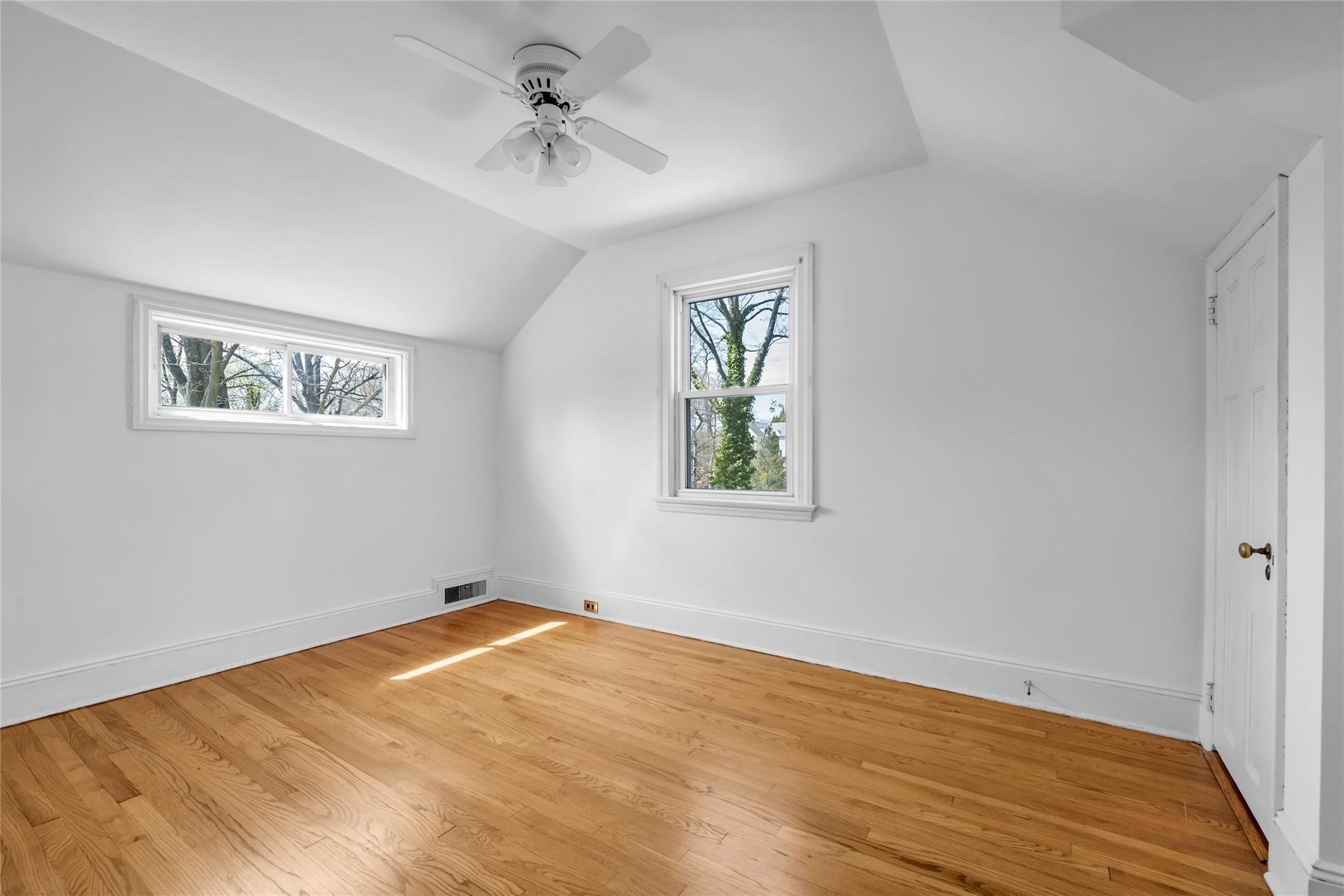Single Family Chelsea  Nassau County, NY 11050, MLS-851734-18