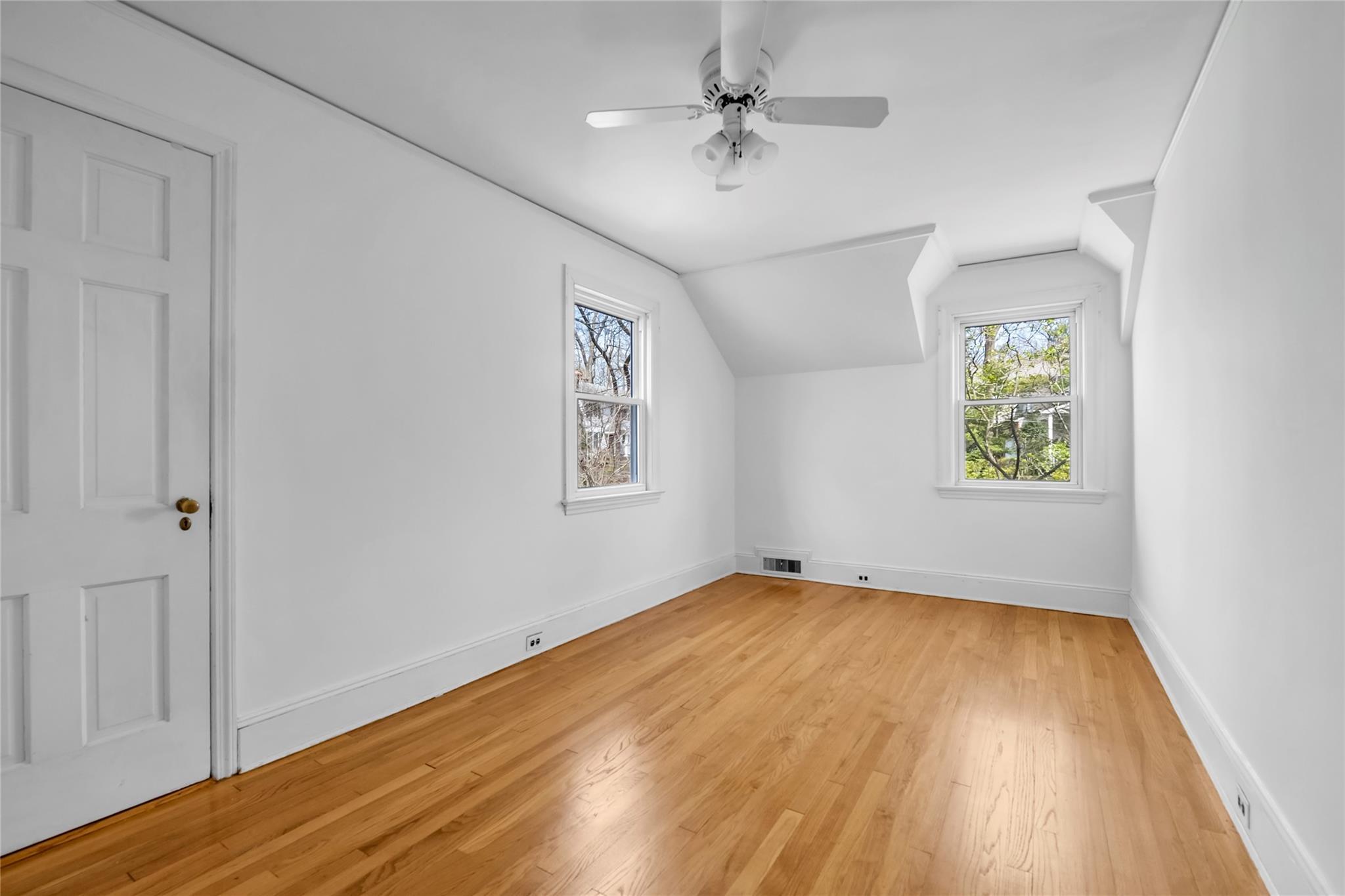 Single Family Chelsea  Nassau County, NY 11050, MLS-851734-19