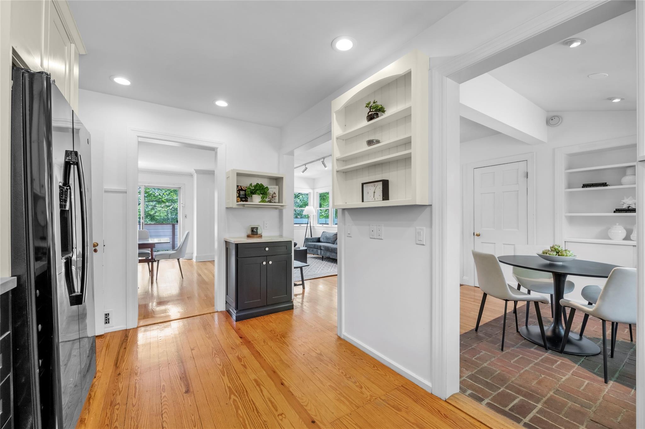 Single Family Chelsea  Nassau County, NY 11050, MLS-851734-9
