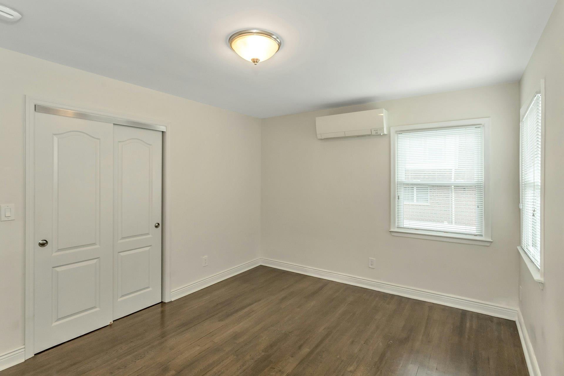 Single Family 160th  Queens, NY 11414, MLS-851735-15