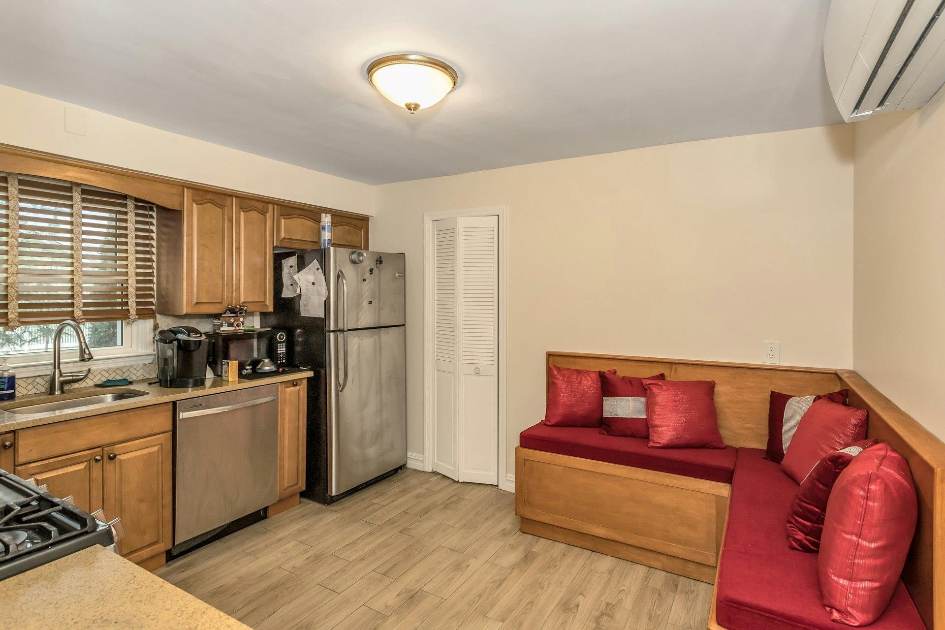 Single Family 160th  Queens, NY 11414, MLS-851735-21