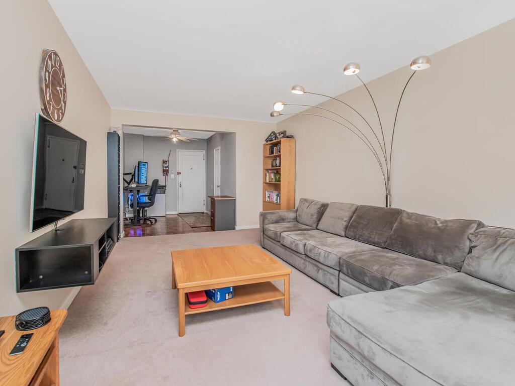 Coop 239  Bronx, NY 10463, MLS-851744-2
