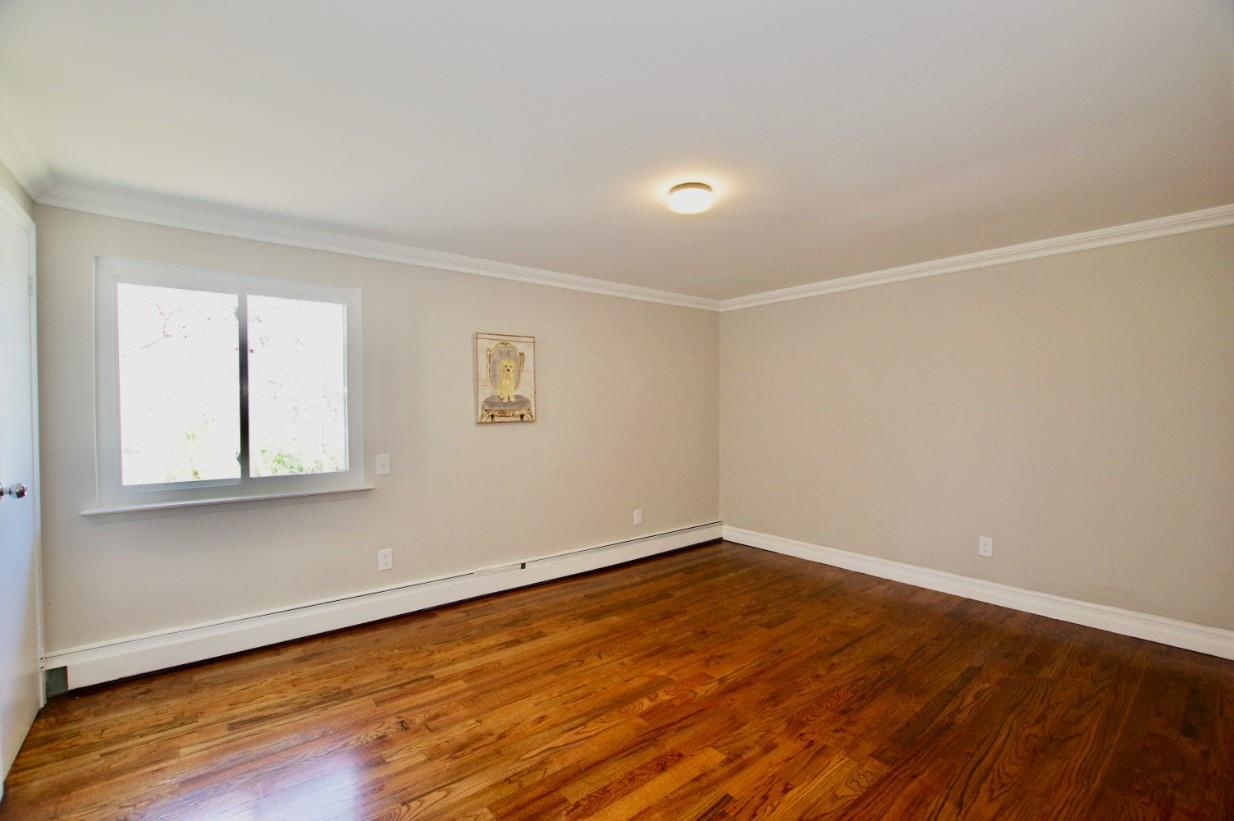 Single Family Cedar Ridge  Suffolk County, NY 11961, MLS-851755-10