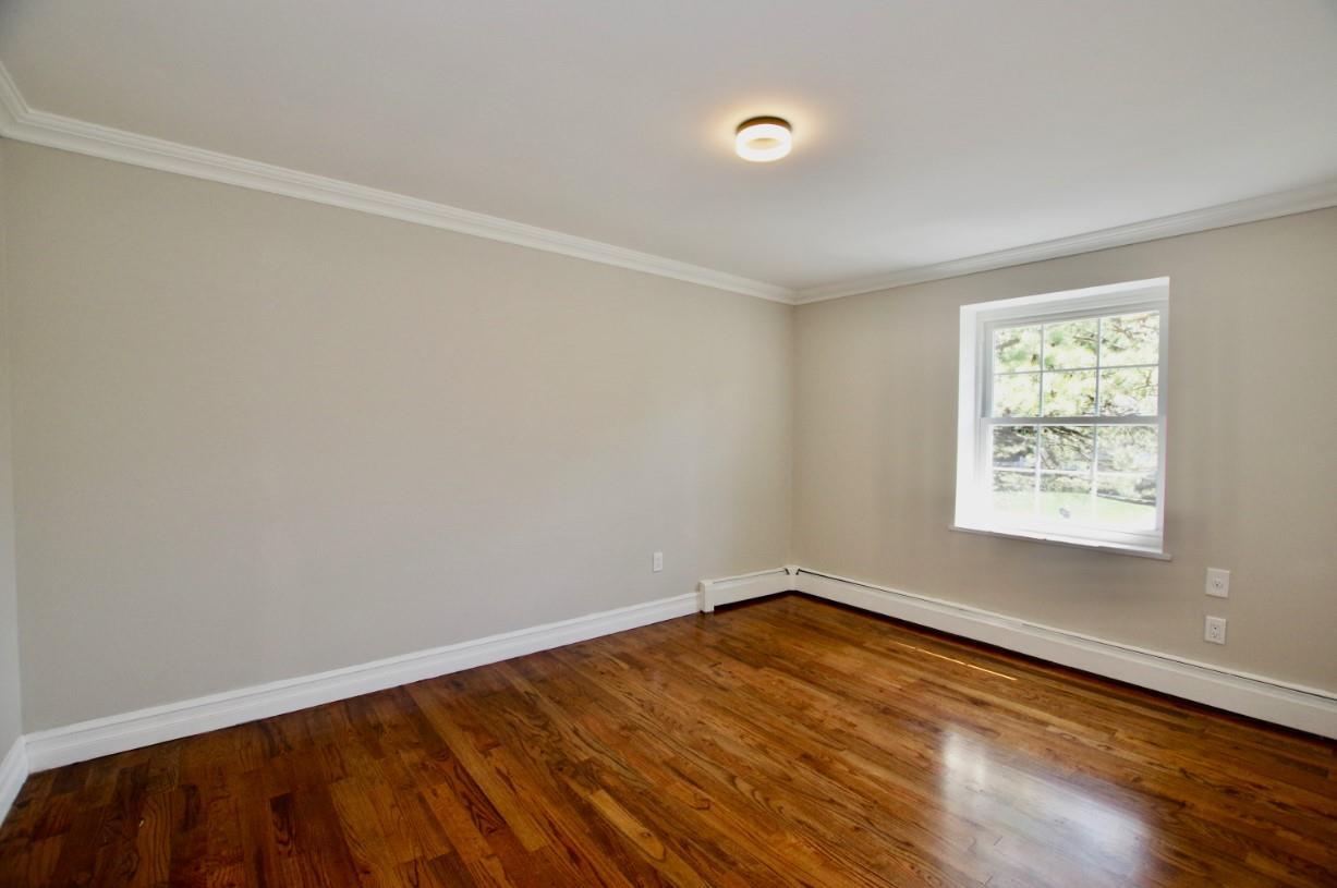 Single Family Cedar Ridge  Suffolk County, NY 11961, MLS-851755-12