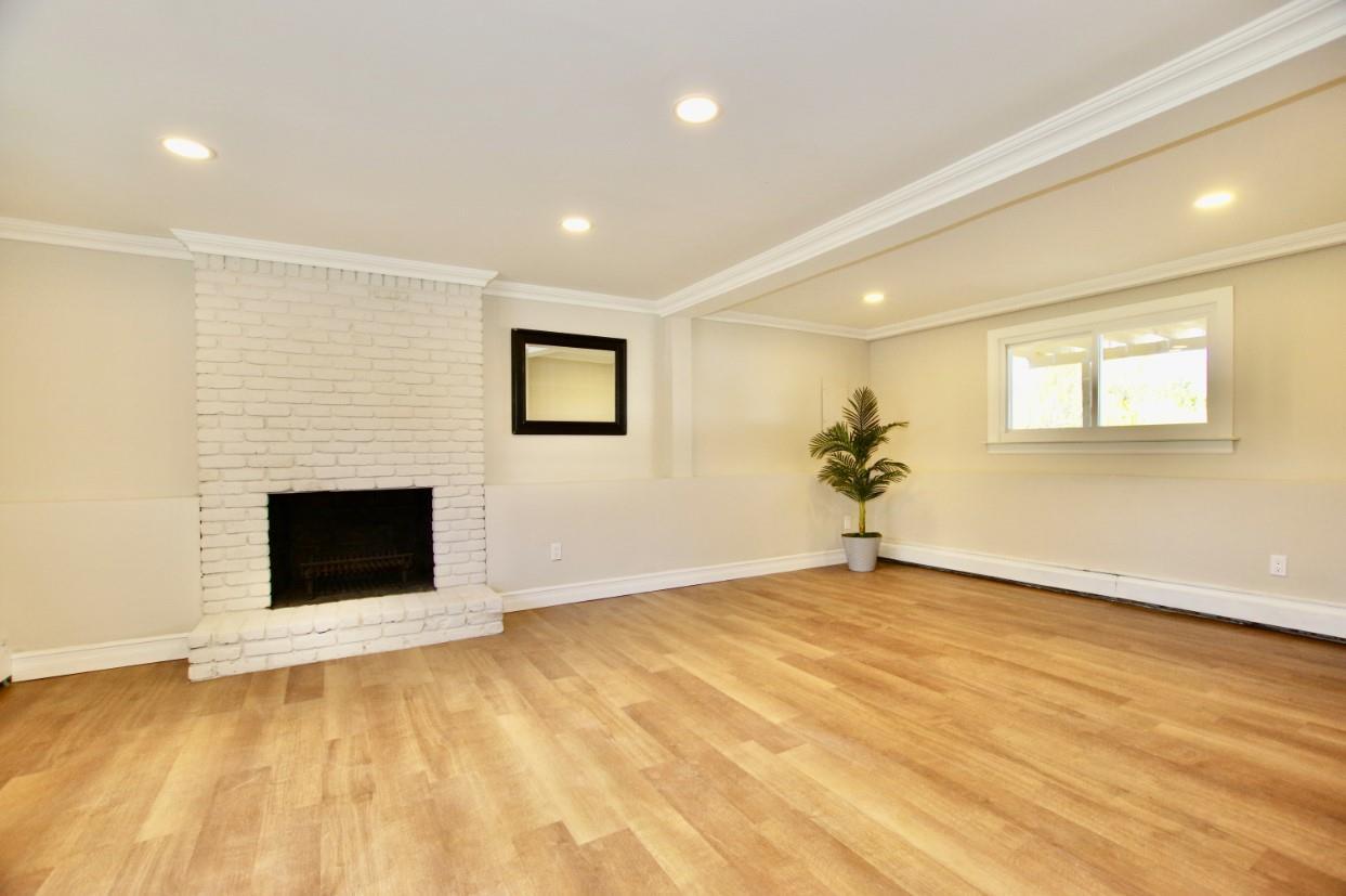 Single Family Cedar Ridge  Suffolk County, NY 11961, MLS-851755-18