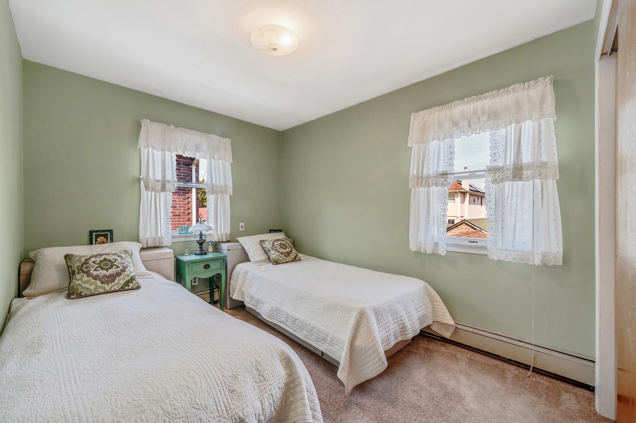 Single Family 258th  Queens, NY 11001, MLS-851777-15