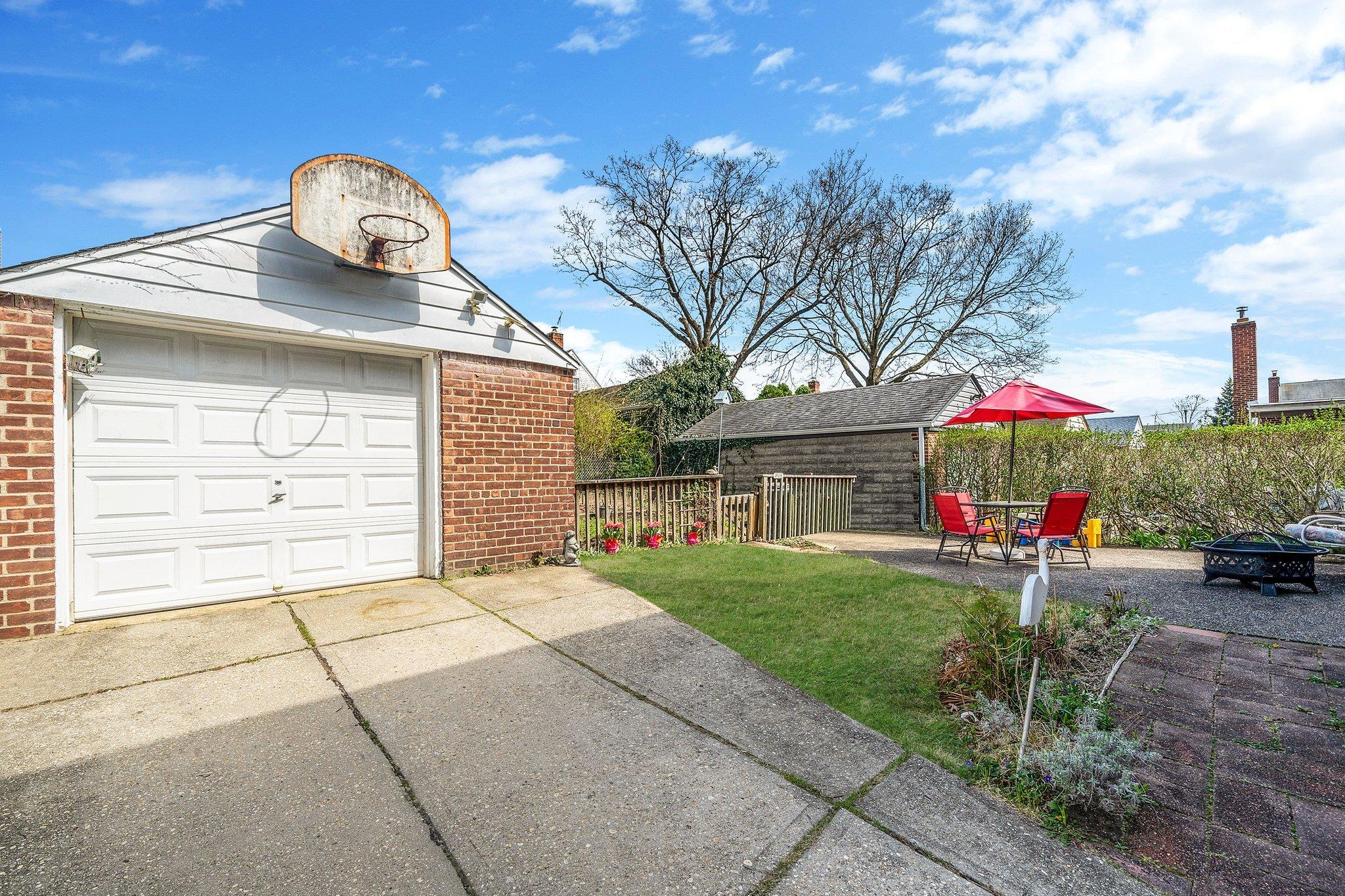 Single Family 258th  Queens, NY 11001, MLS-851777-25