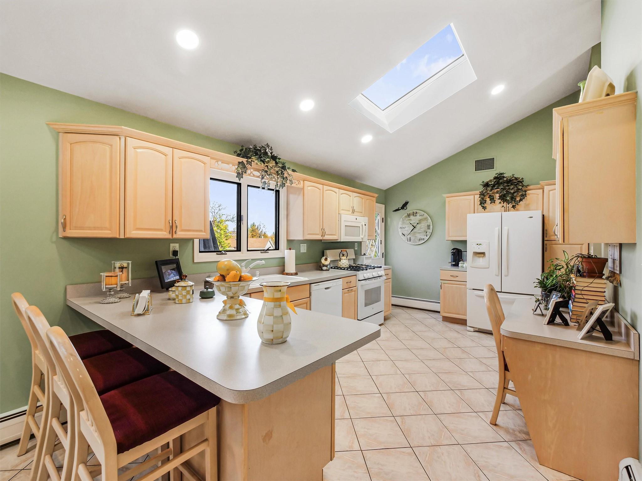 Single Family Storms  Rockland County, NY 10989, MLS-851780-12