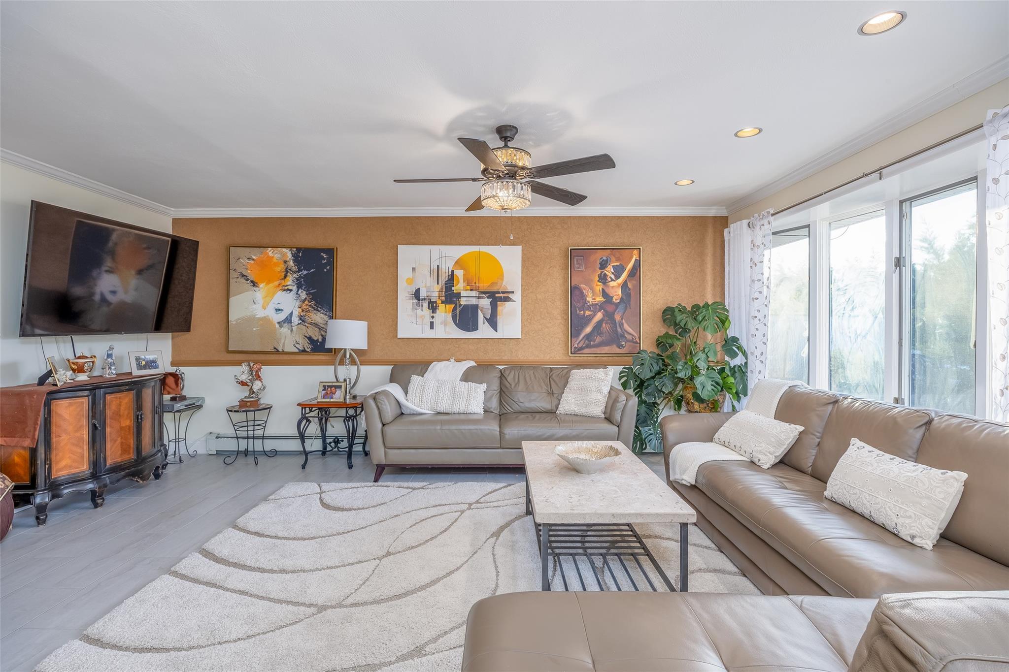 Single Family Niles  Nassau County, NY 11572, MLS-851787-21
