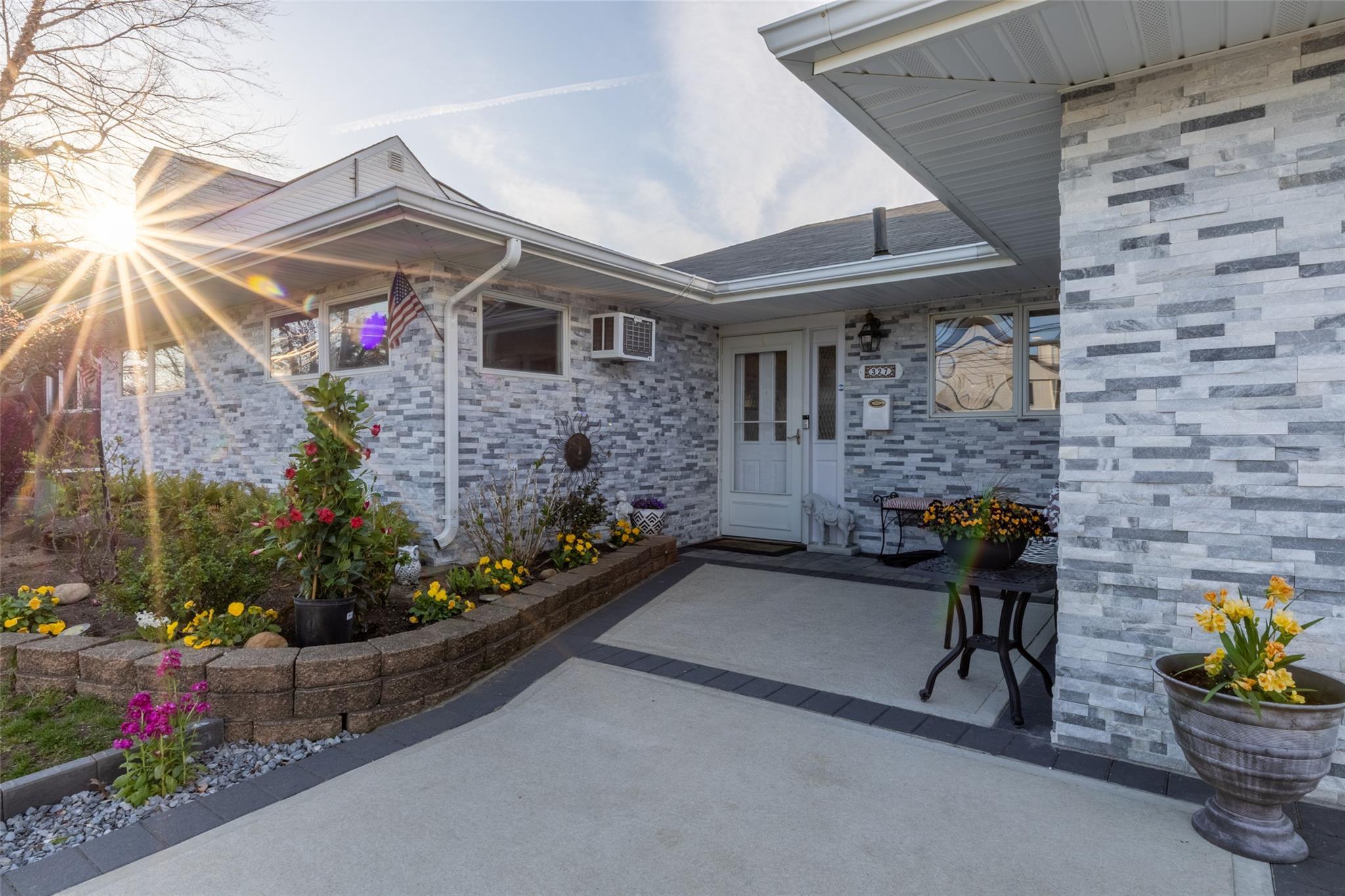 Single Family Niles  Nassau County, NY 11572, MLS-851787-38
