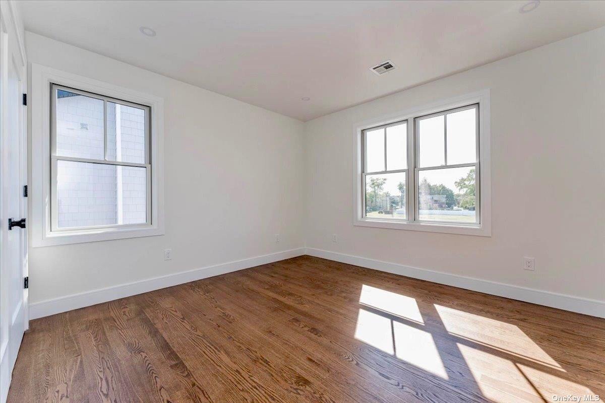 Single Family Westwood  Nassau County, NY 11598, MLS-851794-16