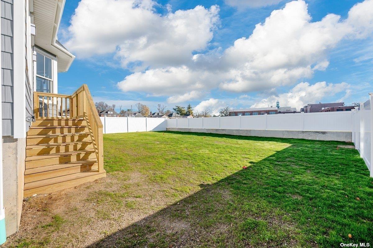 Single Family Westwood  Nassau County, NY 11598, MLS-851794-27