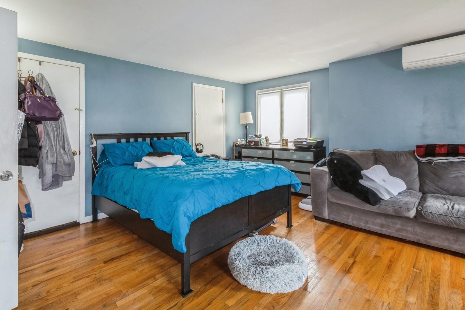 Single Family French  Westchester County, NY 10523, MLS-851802-10