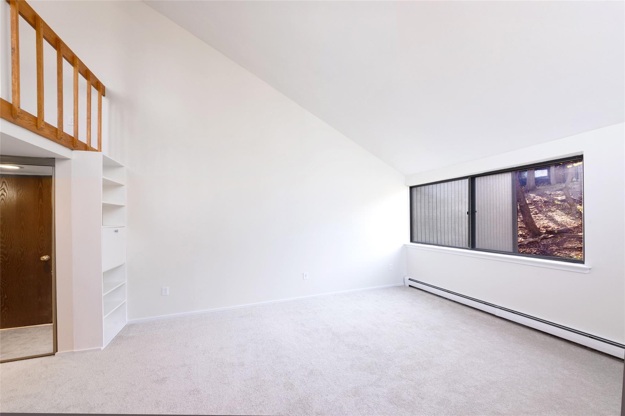 Single Family Round Hill  Westchester County, NY 10522, MLS-851814-15